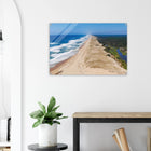 Moliets-et-Maa, Frankreich – Ruhiger Pinienwald-Strand in den Landes mit beständigem Atlantik-Swell für alle Levels. Kunstdruck auf Acrylglas.