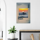 Kuta Beach, Bali (Indonesien) – Belebter Beachbreak im Süden Balis, klassischer Einsteiger-Spot mit weichen Wellen. Kunstdruck auf Holz.