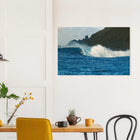 Fuerteventura, Spanien – Kanareninsel mit Vulkangestein-Reefbreaks im Norden und ganzjährig konstantem Atlantik-Swell. Kunstdruck auf Holz.