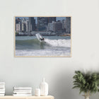 Mar del Plata, Argentinien – Atlantik-Badestadt südlich von Buenos Aires mit urbanen Beachbreaks und Pier-Wellen. Poster im Holzrahmen.