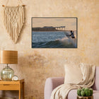 Busua, Ghana – Westafrikanisches Fischerdorf an der Goldküste mit konstantem Beachbreak und Surfschulen. Poster im Metallrahmen.