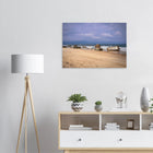 Capbreton, Frankreich – Hafenstadt an der französischen Atlantikküste mit Gouf-Canyon vor der Küste und kräftigen Beachbreaks. Poster.