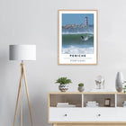 Peniche, Portugal – Halbinsel mit Supertubos-Beachbreak, Austragungsort der WSL Meo Rip Curl Pro Portugal. Poster im Galerie-Holzrahmen.