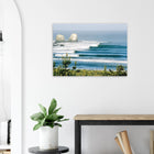 Punta de Lobos, Chile – Linker Pointbreak bei Pichilemu mit charakteristischen Felsnadeln Los Morros. Kunstdruck auf mattem Premiumpapier.