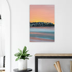 Bondi Beach, Australien – Ikonischer Stadtstrand im Osten Sydneys mit klassischem Beachbreak und Surfkultur-Geschichte. Kunstdruck auf Holz.