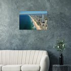 Gold Coast, Australien – Queensland-Küste mit Superbank Pointbreaks wie Snapper Rocks und Kirra. Kunstdruck auf Holz.