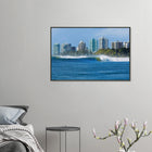Gold Coast, Australien – Queensland-Küste mit Superbank Pointbreaks wie Snapper Rocks und Kirra. Poster im Metallrahmen.