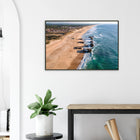 Capbreton, Frankreich – Hafenstadt an der französischen Atlantikküste mit Gouf-Canyon vor der Küste und kräftigen Beachbreaks. Poster im Metallrahmen.