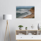 Torquay, Australien – Heimat der Bells Beach und Sitz der Surfmarken Rip Curl und Quiksilver in Victoria. Kunstdruck auf Holz.