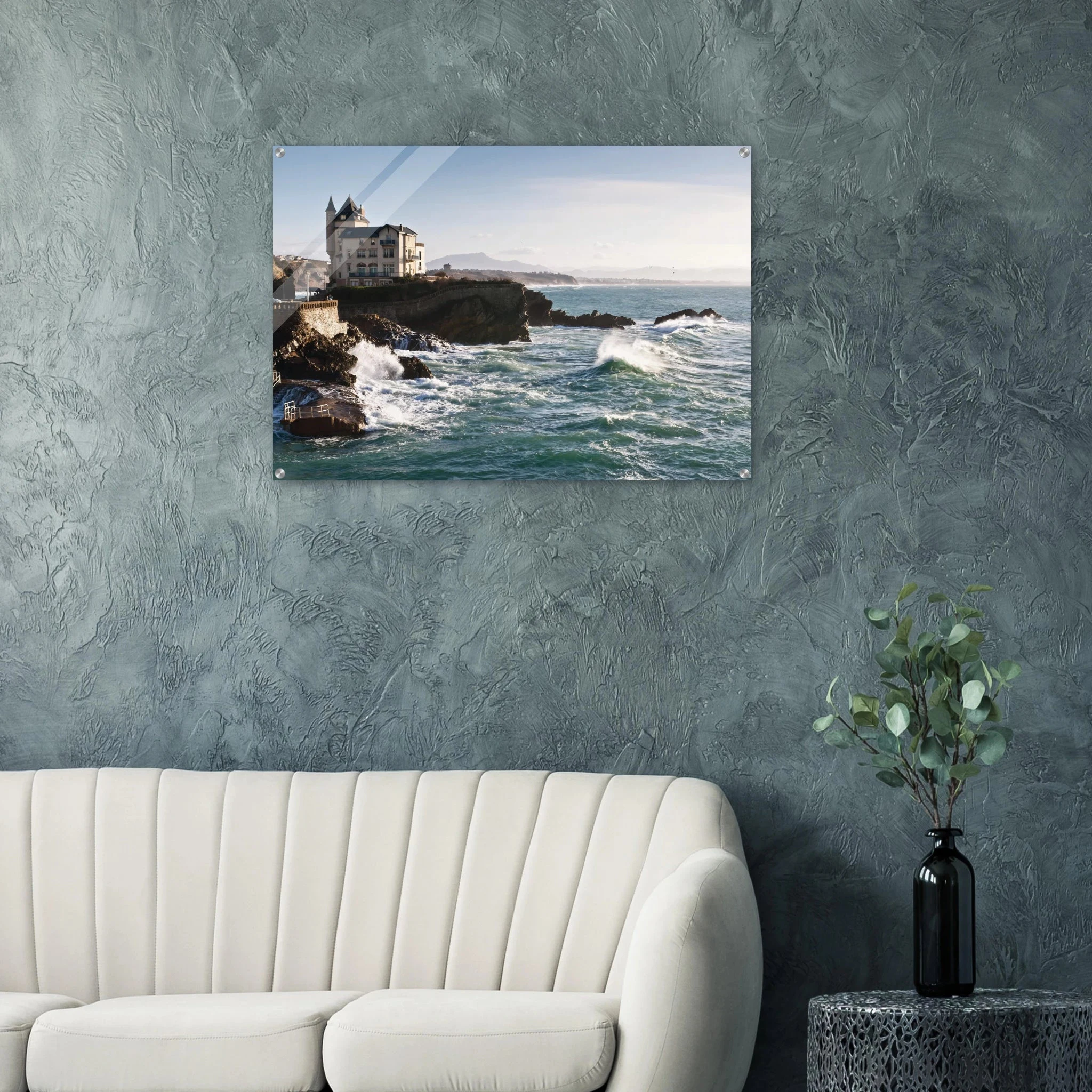 Biarritz, Frankreich – Mondäner Surfort am baskischen Atlantik, Wiege des europäischen Wellenreitens seit den 1950er-Jahren. Kunstdruck auf Acrylglas.