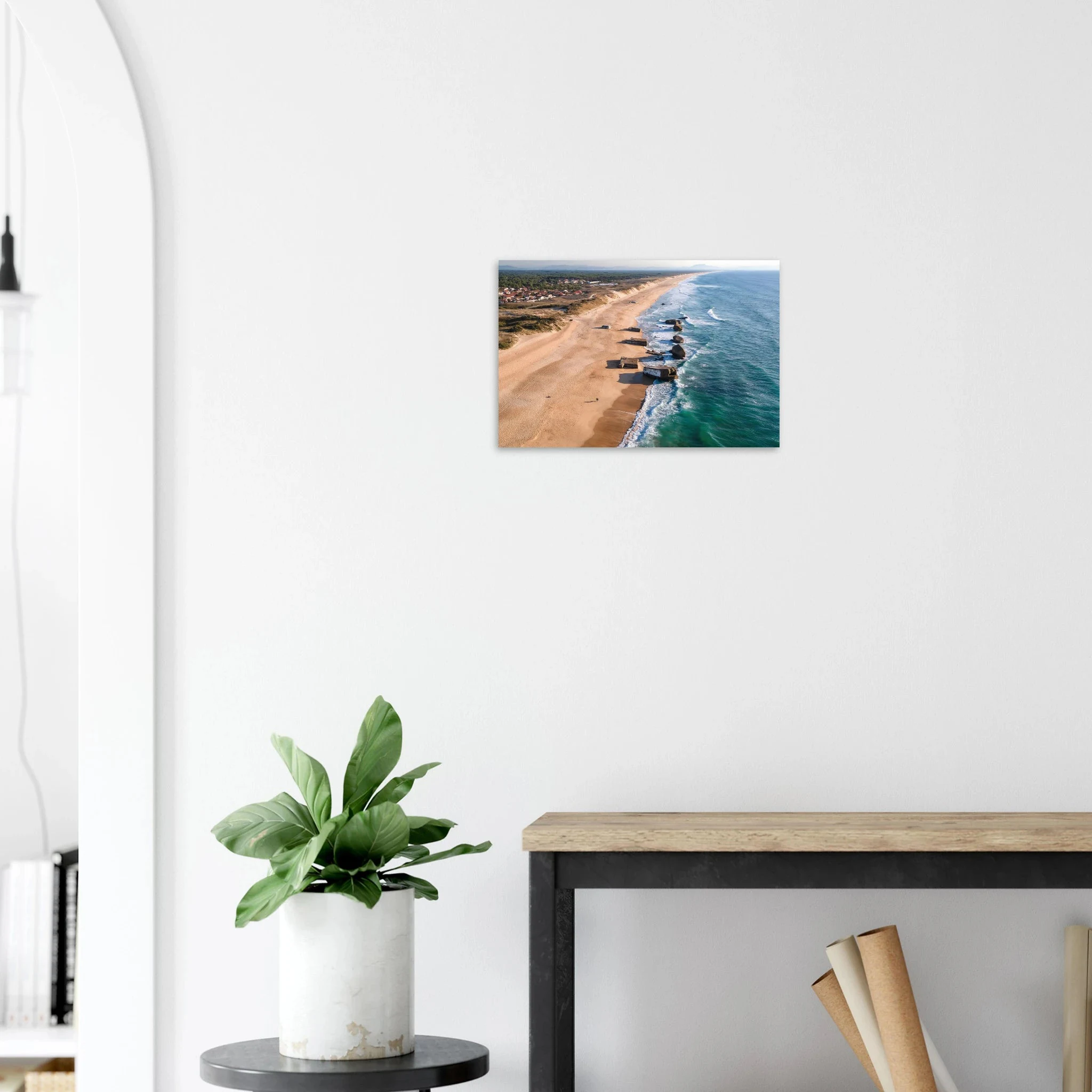 Capbreton, Frankreich – Hafenstadt an der französischen Atlantikküste mit Gouf-Canyon vor der Küste und kräftigen Beachbreaks. Kunstdruck auf Alu-Dibond.