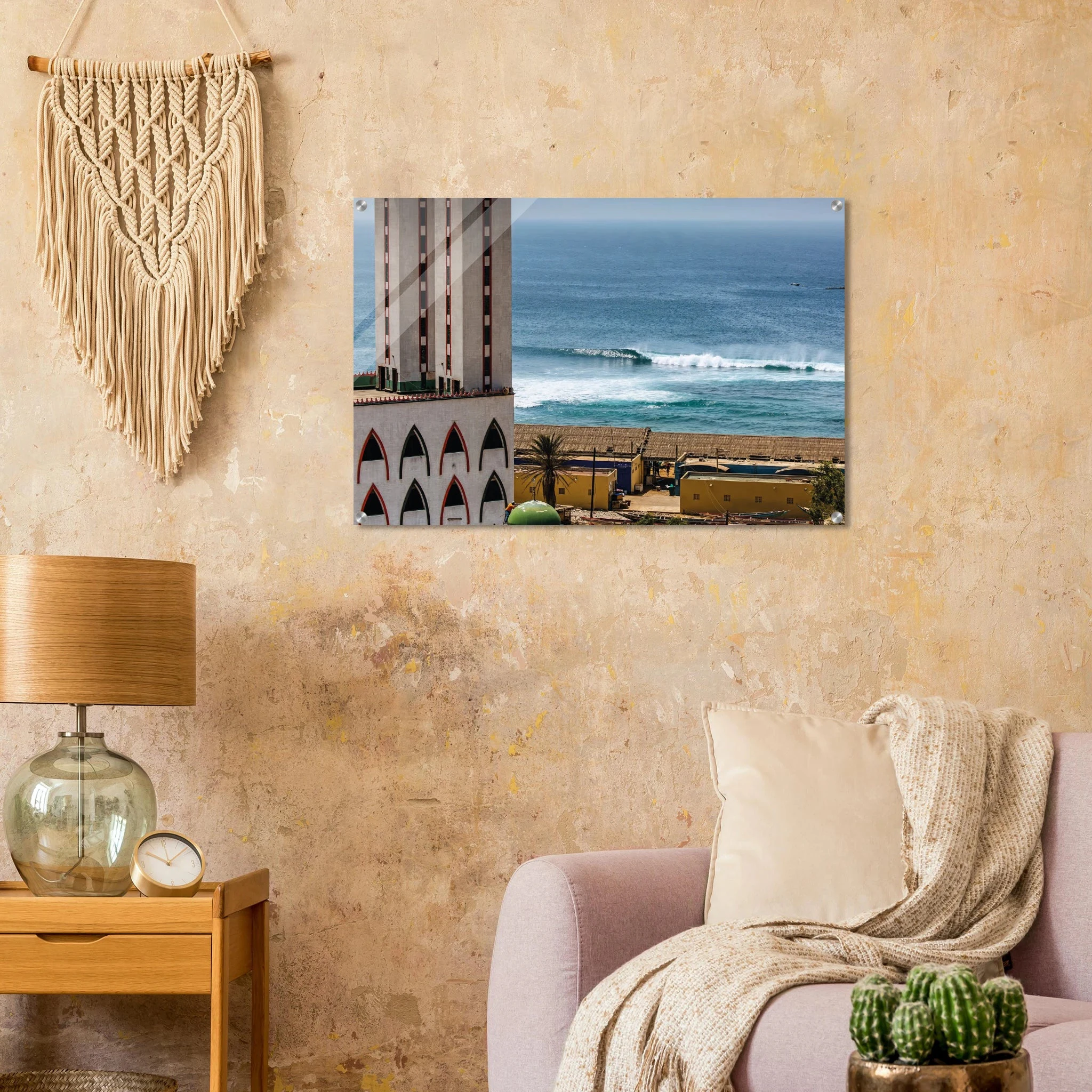 Saly, Senegal – Westafrikanische Küstenstadt an der Petite Côte mit Riffwellen und warmem Atlantik. Kunstdruck auf Acrylglas.