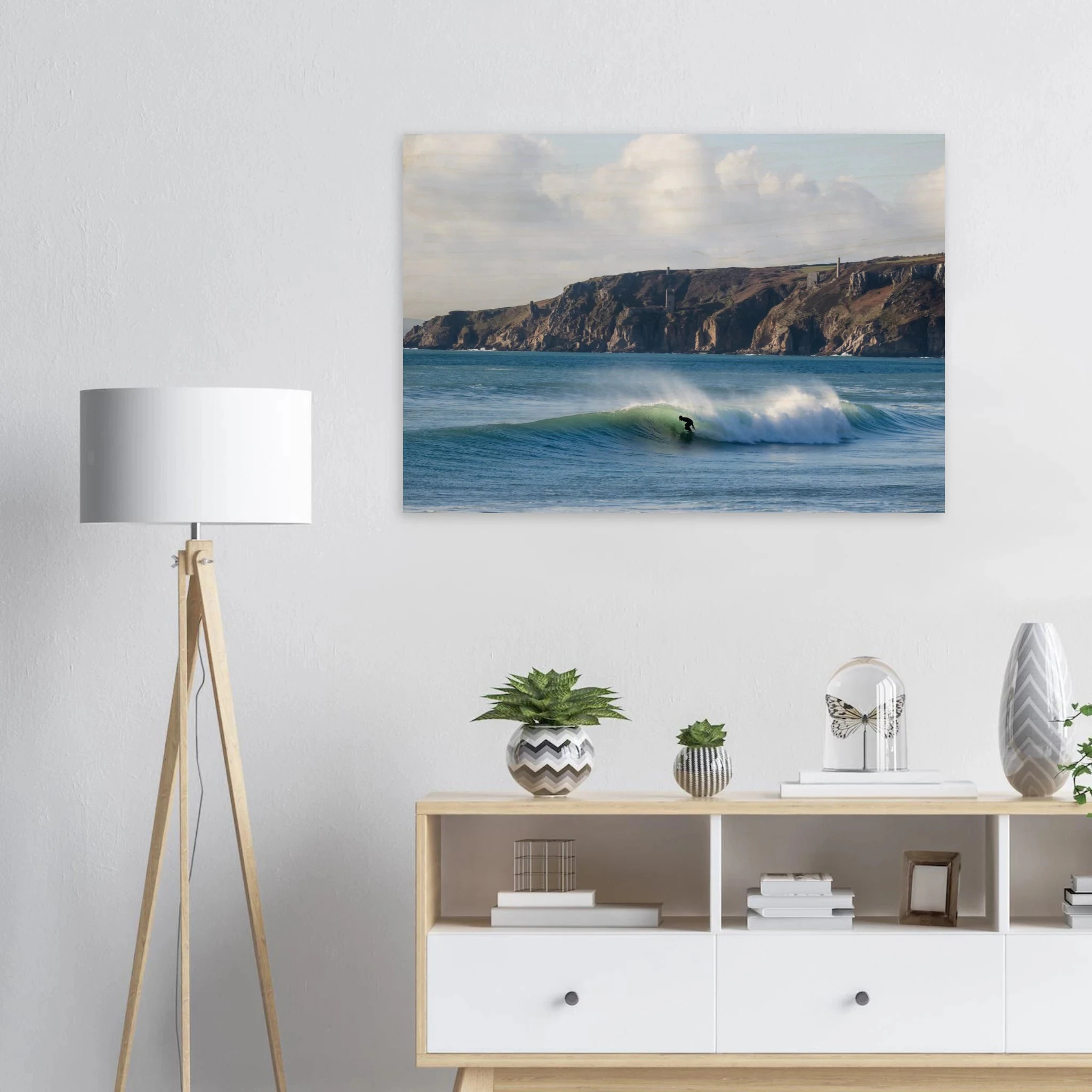 Newquay, England – Surfhauptstadt Cornwalls mit Fistral Beach und britischer Boardriders-Tradition. Kunstdruck auf Holz.