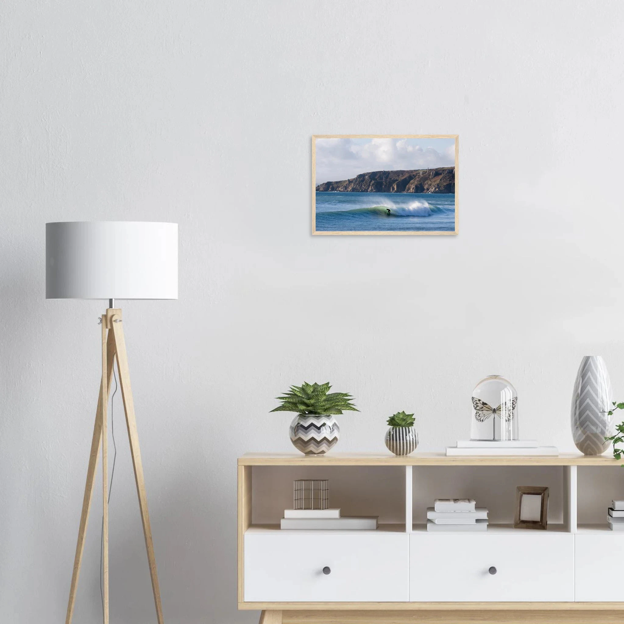 Newquay, England – Surfhauptstadt Cornwalls mit Fistral Beach und britischer Boardriders-Tradition. Poster im Holzrahmen.