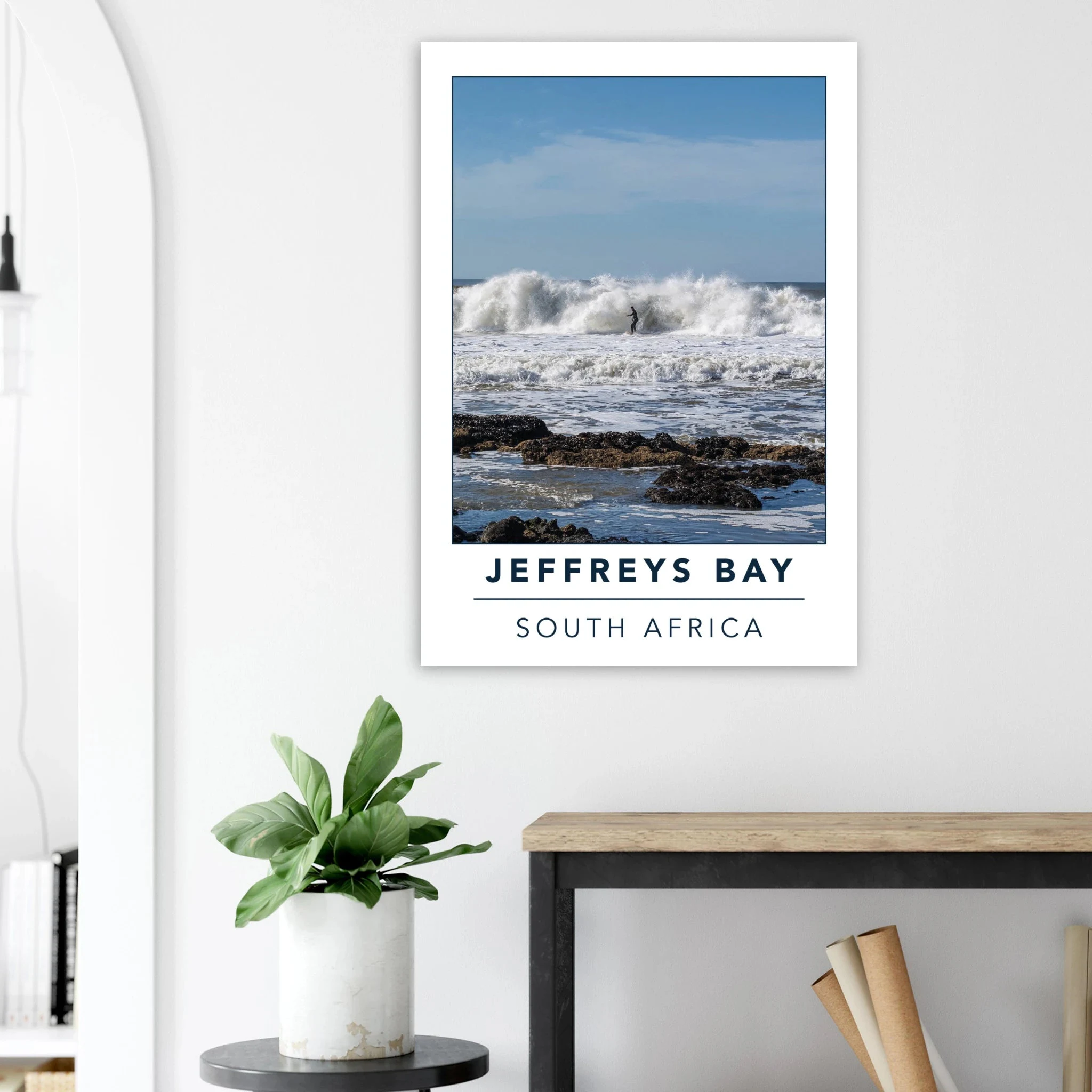 Jeffreys Bay, Südafrika – Supertubes-Pointbreak am Indischen Ozean, Austragungsort der WSL Corona Open J-Bay. Poster.