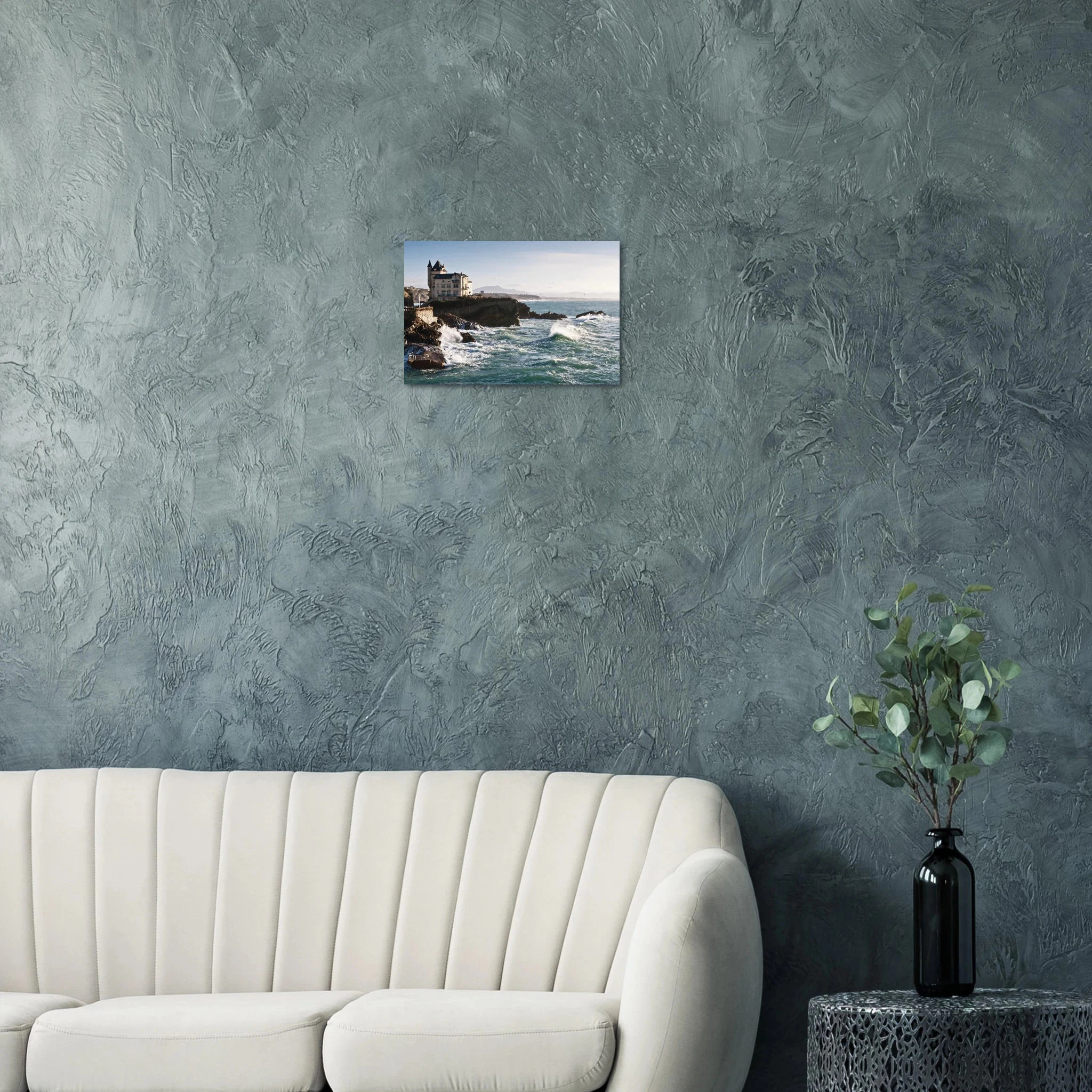 Biarritz, Frankreich – Mondäner Surfort am baskischen Atlantik, Wiege des europäischen Wellenreitens seit den 1950er-Jahren. Kunstdruck auf Alu-Dibond.
