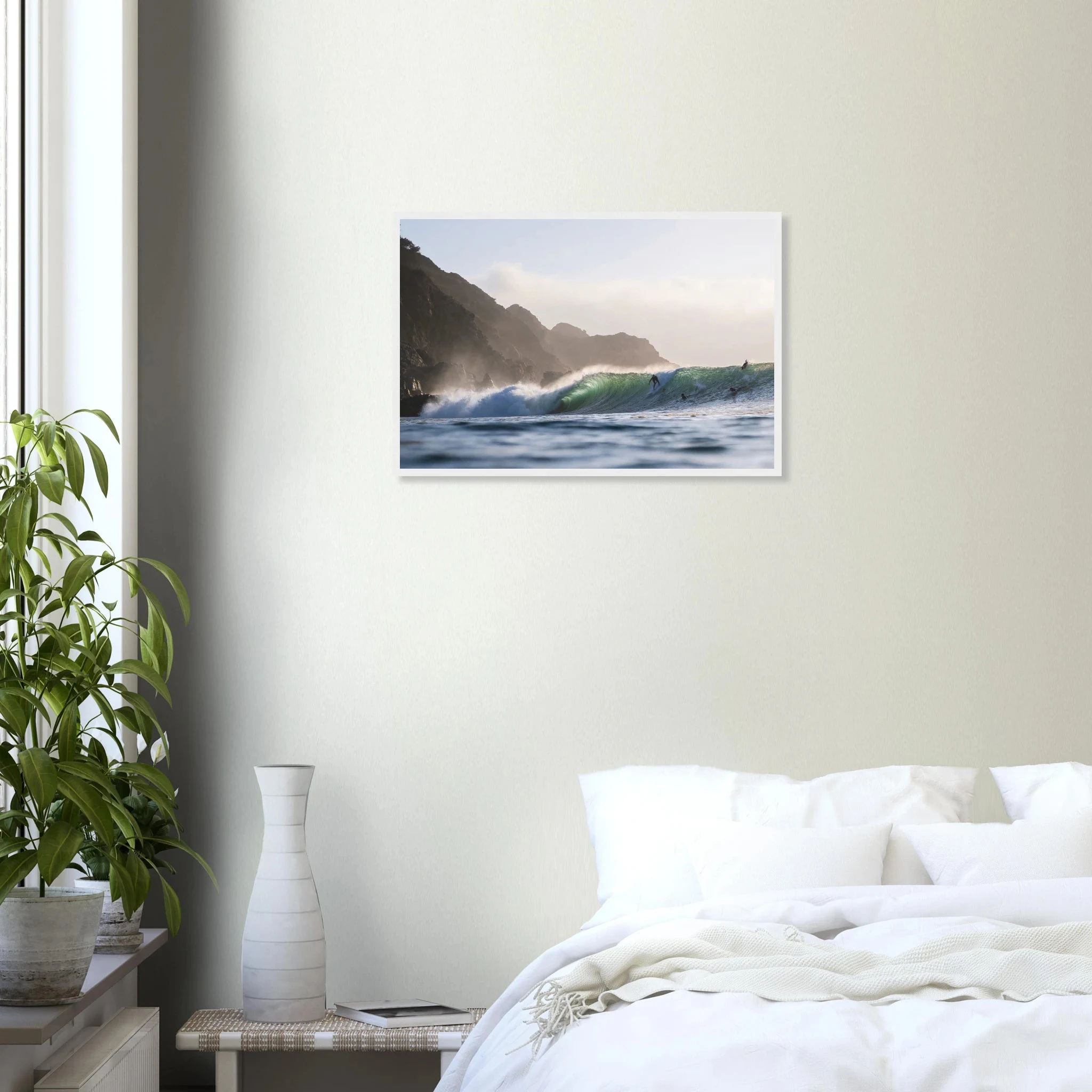 Punta de Lobos, Chile – Linker Pointbreak bei Pichilemu mit charakteristischen Felsnadeln Los Morros. Poster im Holzrahmen.
