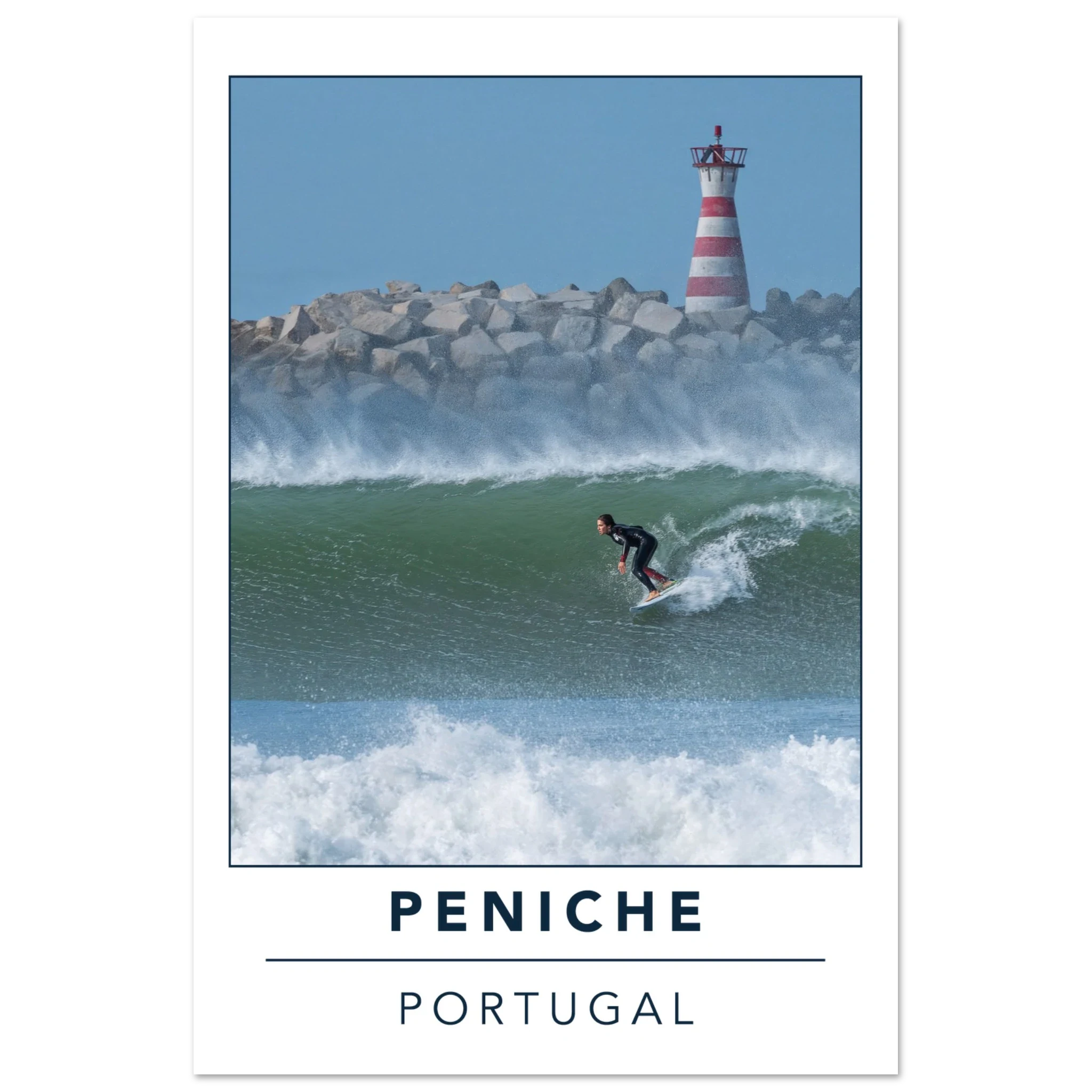 Peniche, Portugal – Halbinsel mit Supertubos-Beachbreak, Austragungsort der WSL Meo Rip Curl Pro Portugal. Kunstdruck auf Alu-Dibond.