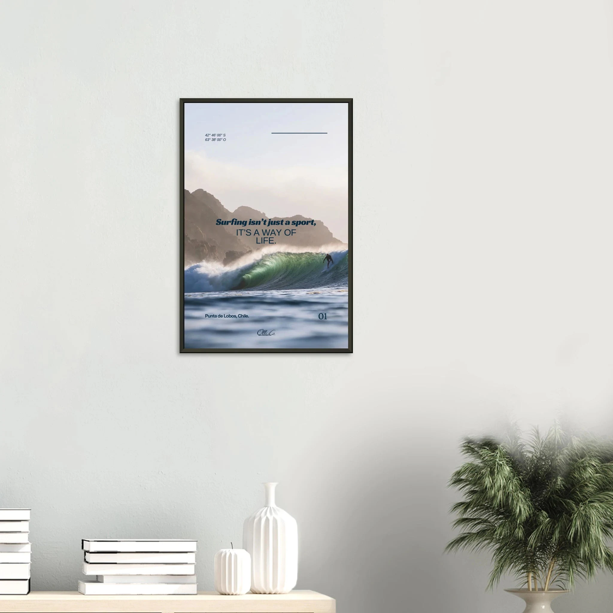 Punta de Lobos, Chile – Linker Pointbreak bei Pichilemu mit charakteristischen Felsnadeln Los Morros. Poster im Metallrahmen.
