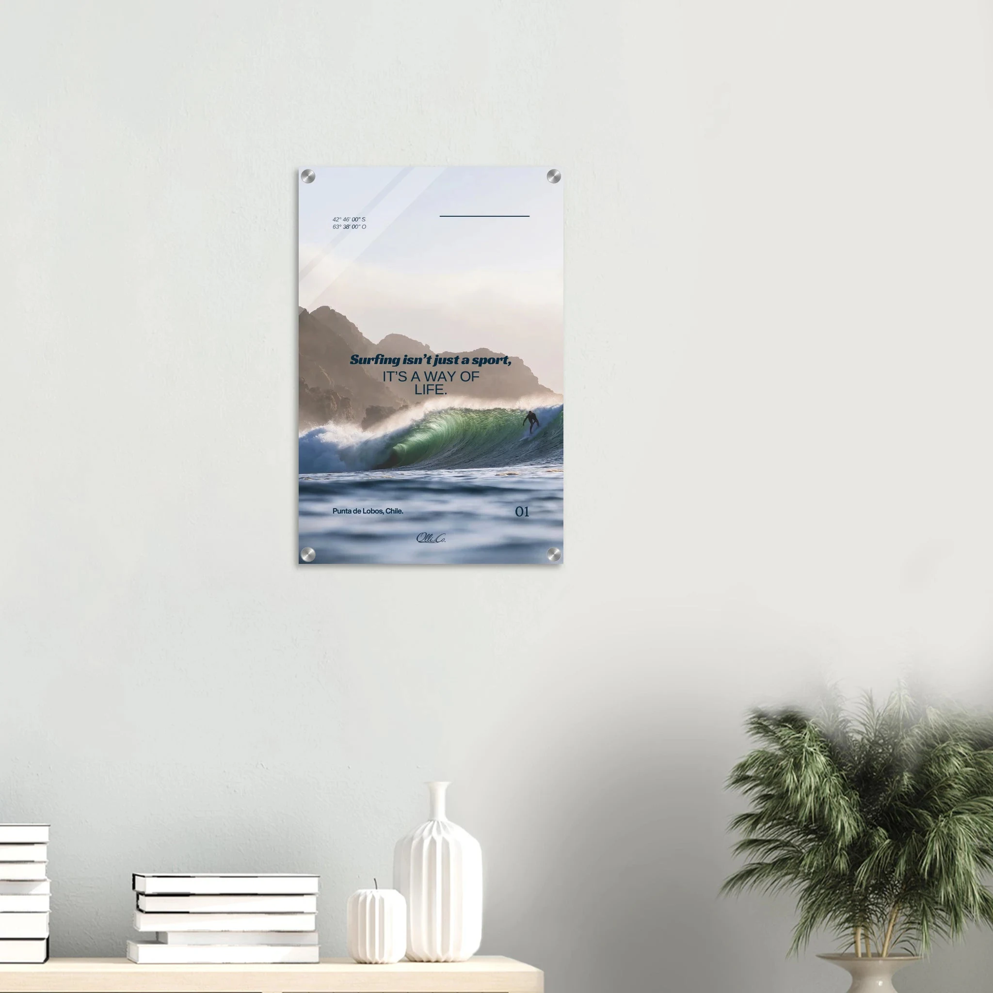 Punta de Lobos, Chile – Linker Pointbreak bei Pichilemu mit charakteristischen Felsnadeln Los Morros. Kunstdruck auf Acrylglas.