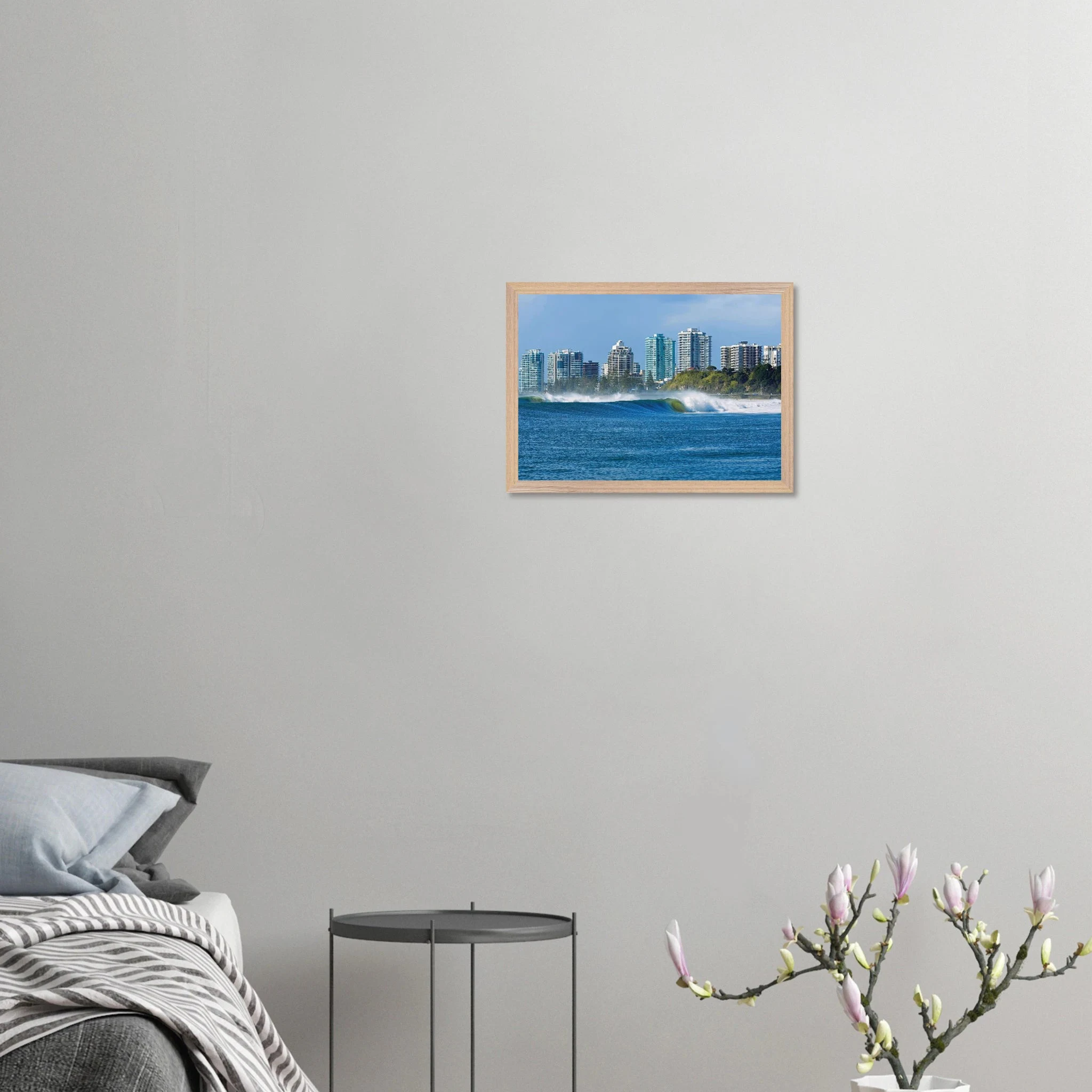 Gold Coast, Australien – Queensland-Küste mit Superbank Pointbreaks wie Snapper Rocks und Kirra. Poster im Galerie-Holzrahmen.