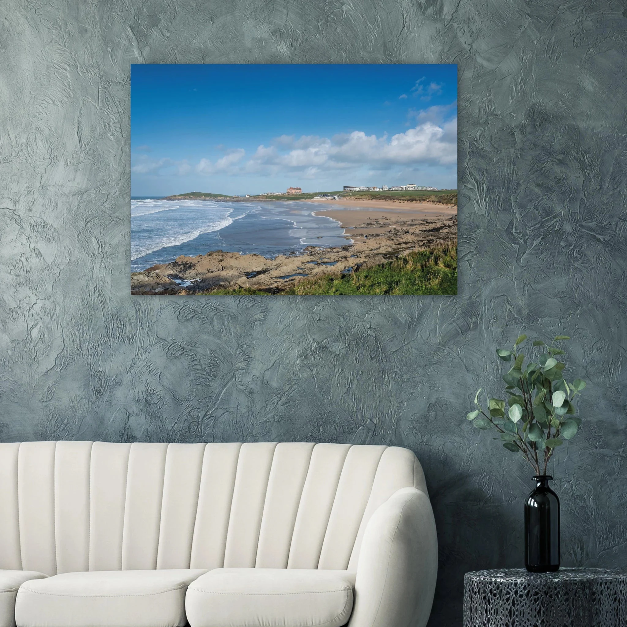 Newquay, England – Surfhauptstadt Cornwalls mit Fistral Beach und britischer Boardriders-Tradition. Poster.