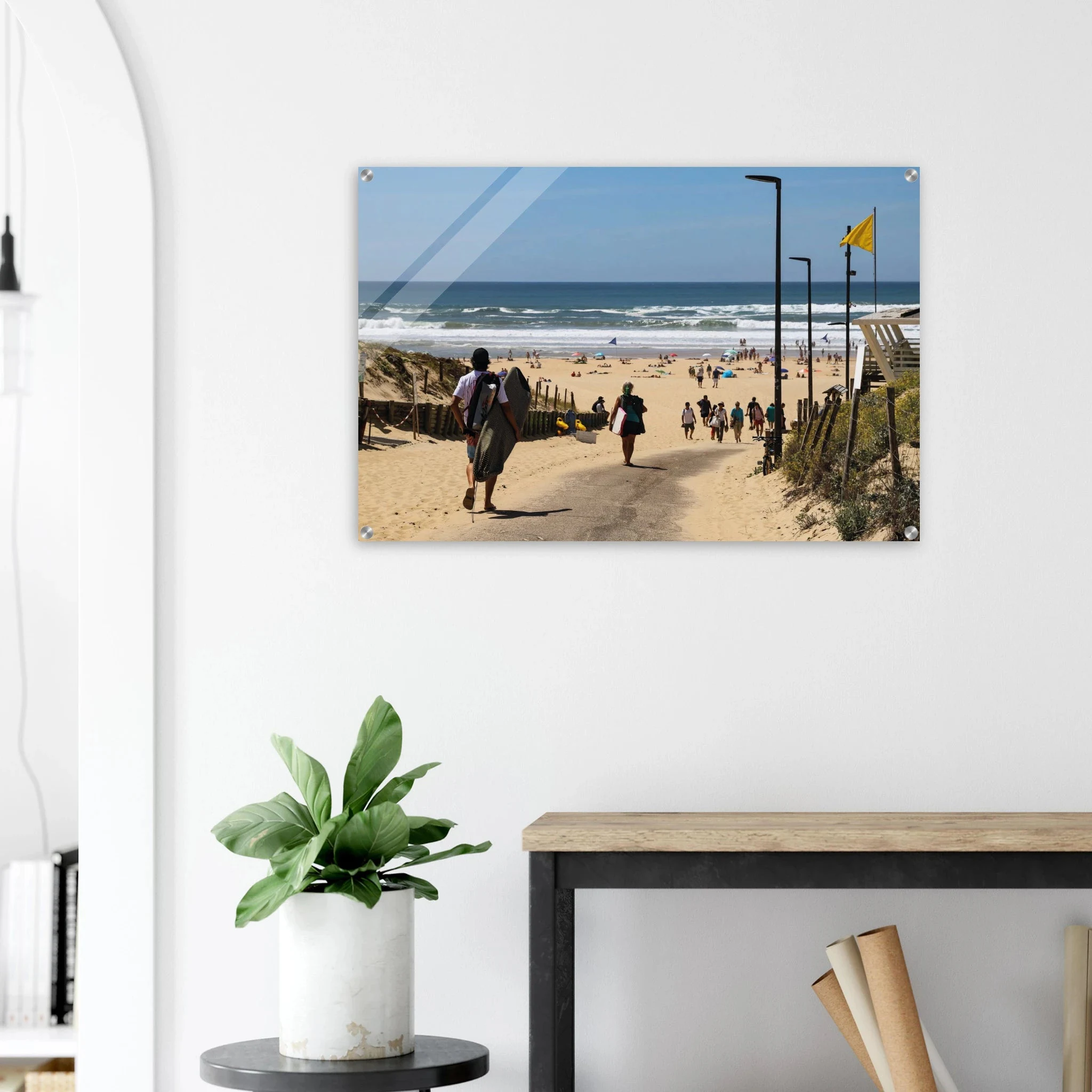 Moliets-et-Maa, Frankreich – Ruhiger Pinienwald-Strand in den Landes mit beständigem Atlantik-Swell für alle Levels. Kunstdruck auf Acrylglas.