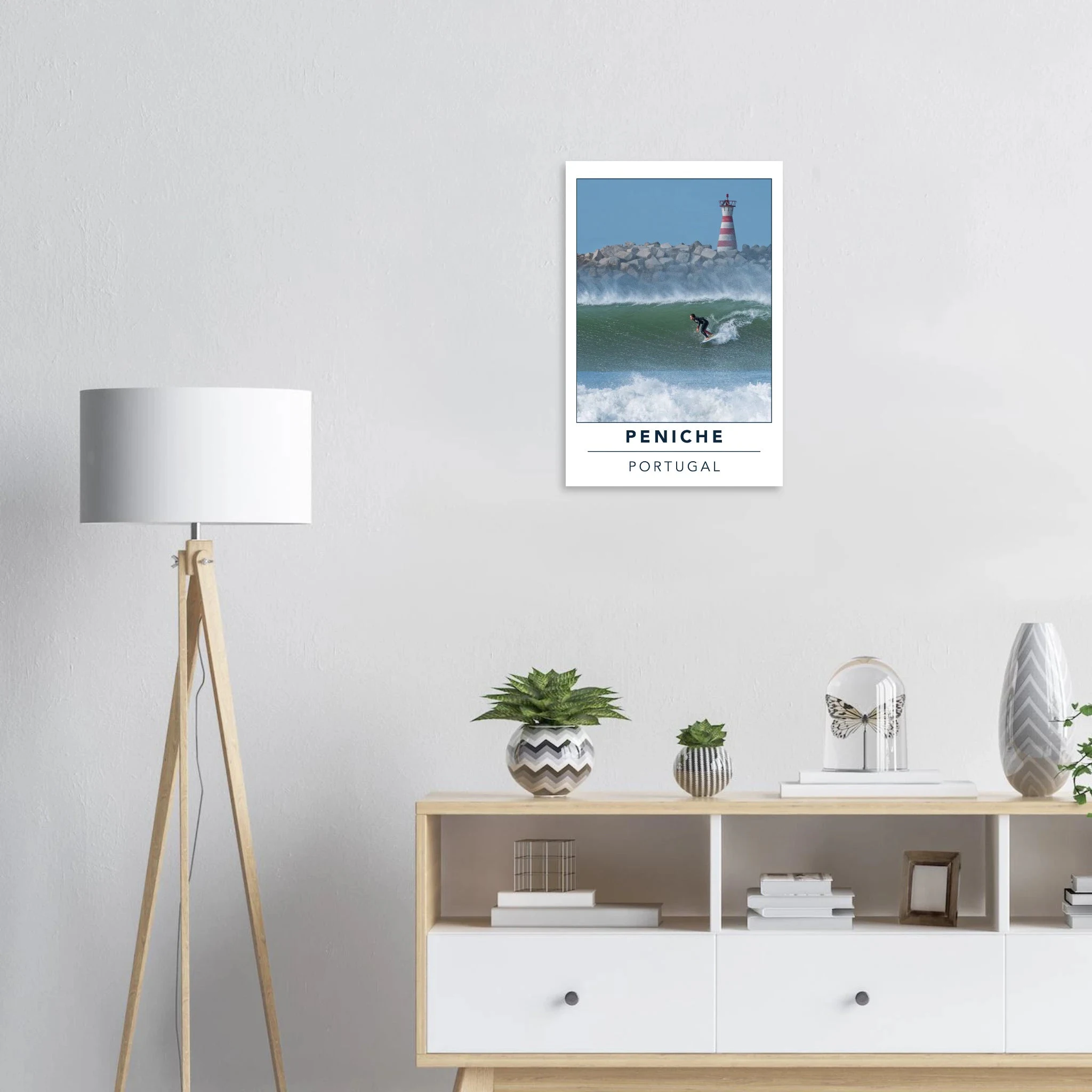 Peniche, Portugal – Halbinsel mit Supertubos-Beachbreak, Austragungsort der WSL Meo Rip Curl Pro Portugal. Kunstdruck auf Alu-Dibond.