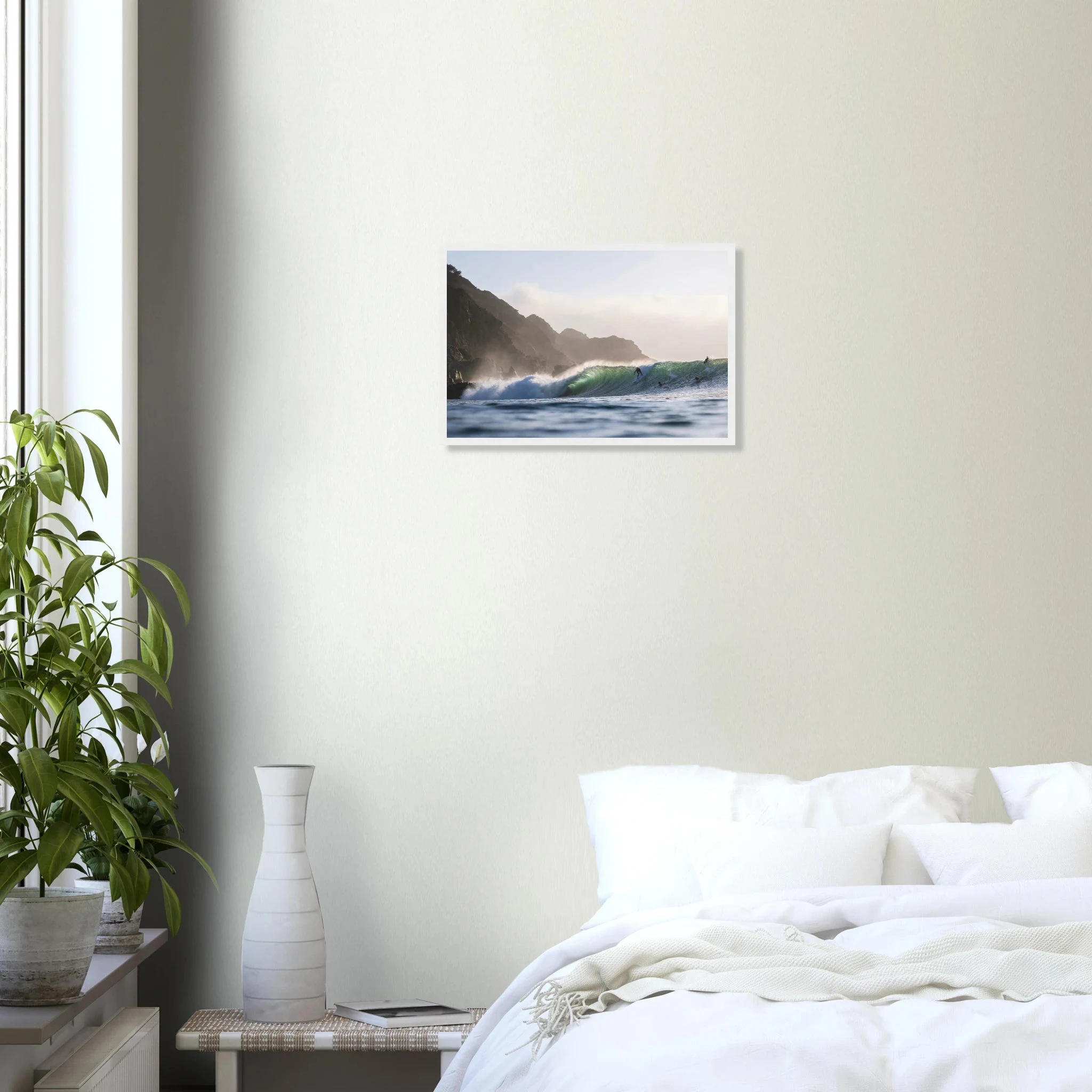 Punta de Lobos, Chile – Linker Pointbreak bei Pichilemu mit charakteristischen Felsnadeln Los Morros. Poster im Holzrahmen.