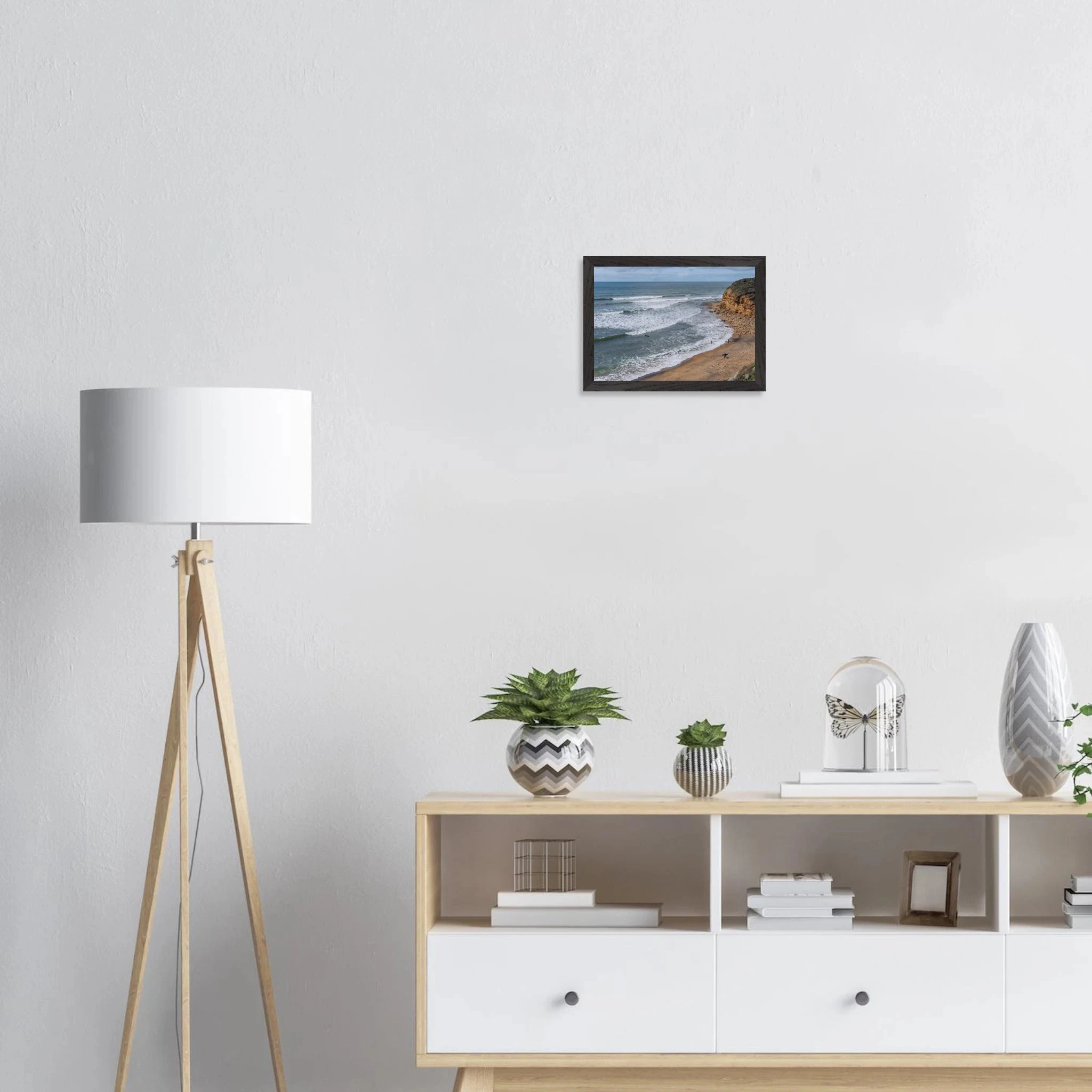 Torquay, Australien – Heimat der Bells Beach und Sitz der Surfmarken Rip Curl und Quiksilver in Victoria. Poster im Galerie-Holzrahmen.