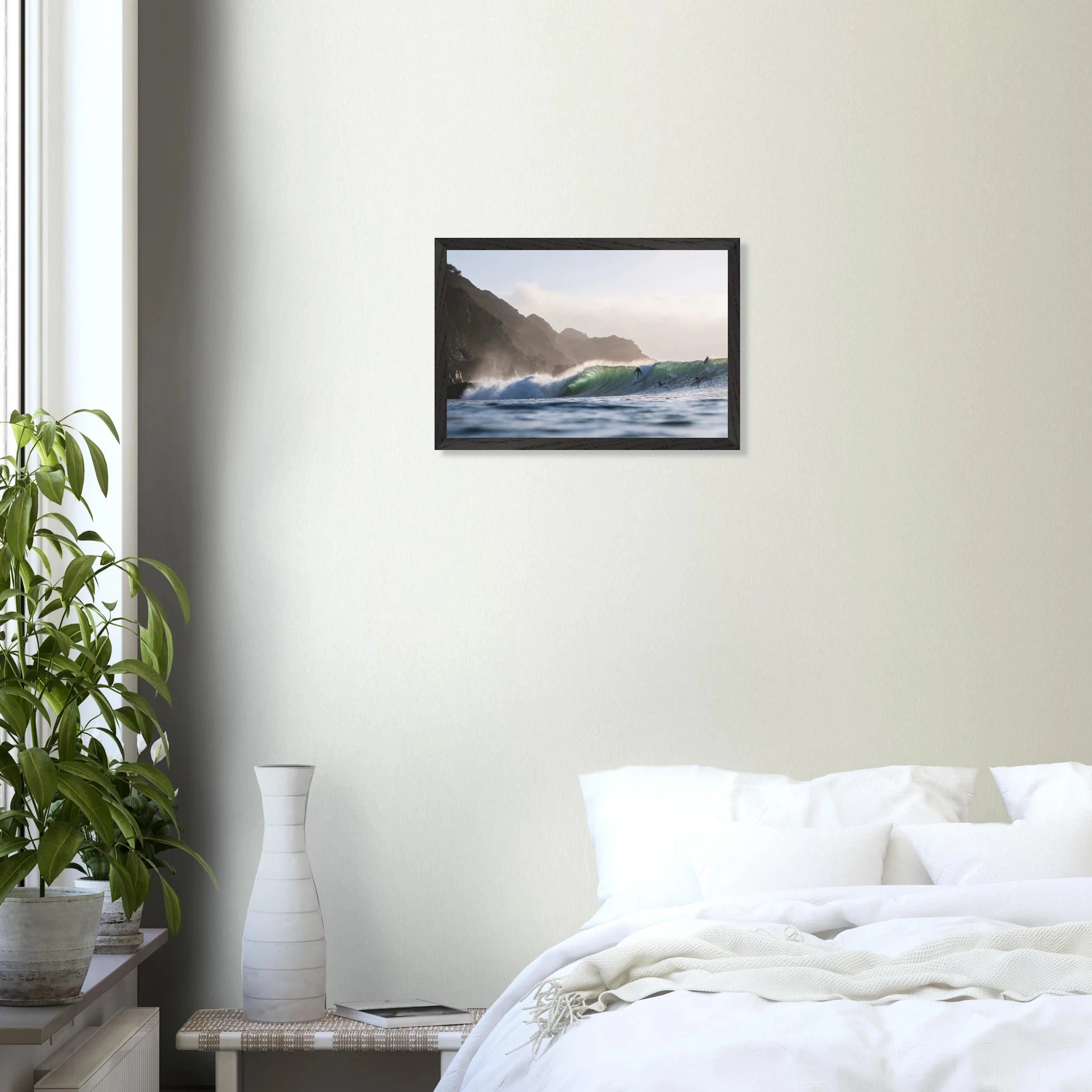 Punta de Lobos, Chile – Linker Pointbreak bei Pichilemu mit charakteristischen Felsnadeln Los Morros. Poster im Galerie-Holzrahmen.