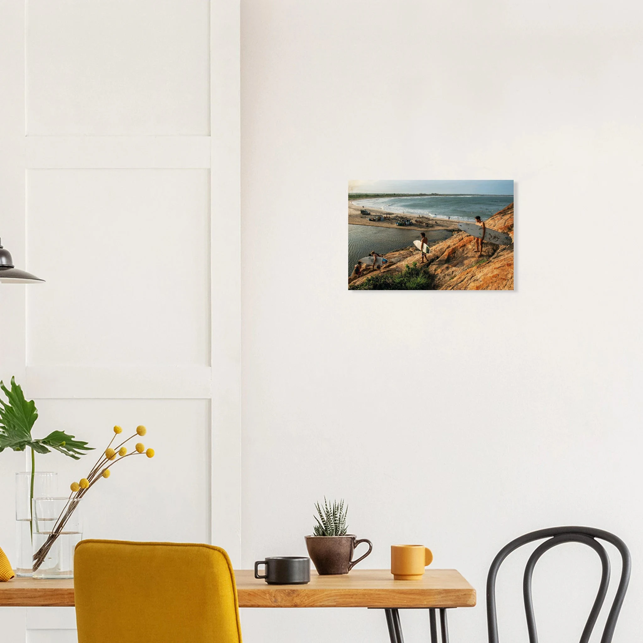 Arugam Bay, Sri Lanka – Rechter Pointbreak an der Ostküste Sri Lankas mit langer Saison von Mai bis September. Kunstdruck auf Holz.
