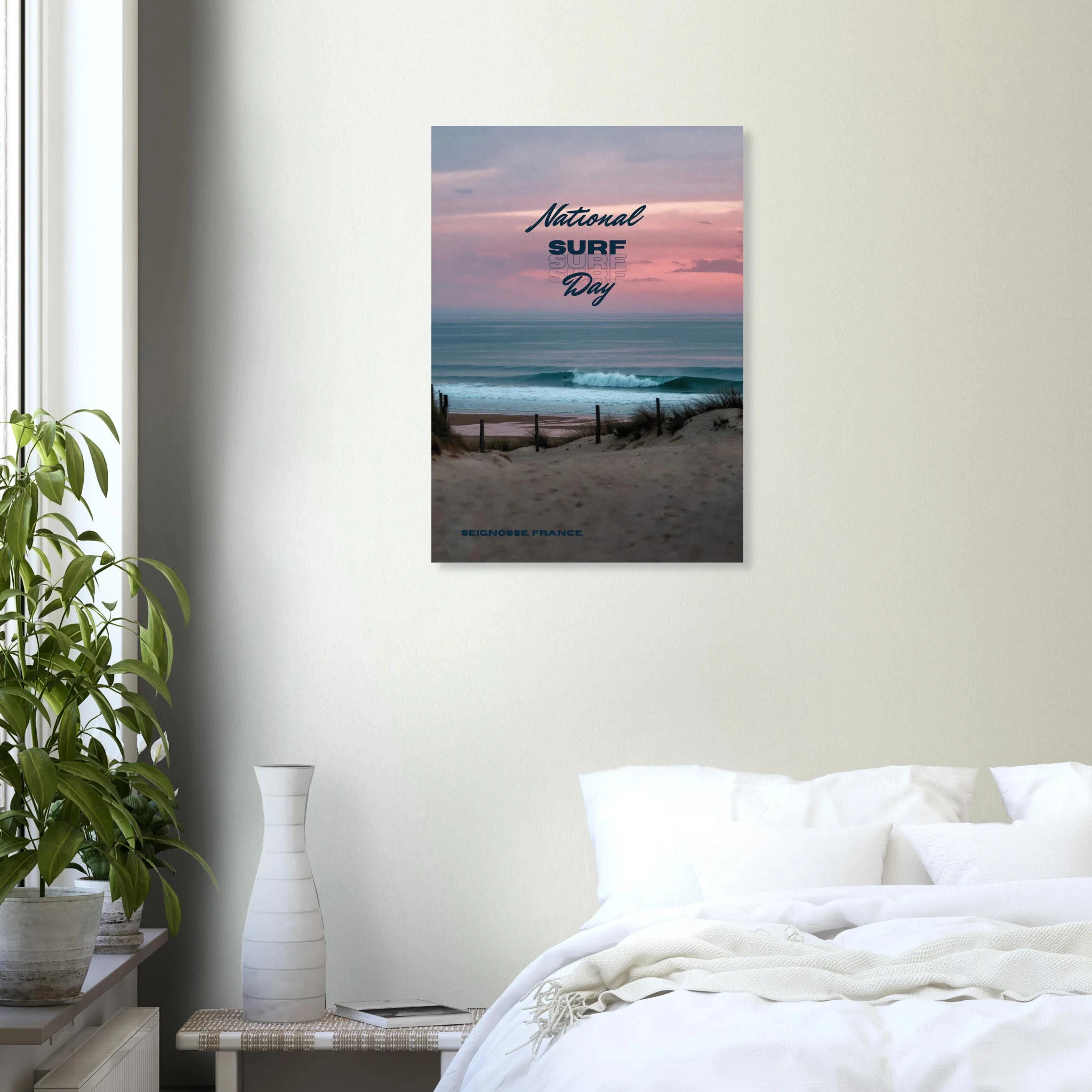 Seignosse, Frankreich – Dünenstrand in den Landes mit hohlen Beachbreaks und ausgeprägter Herbstsaison. Kunstdruck auf Alu-Dibond.
