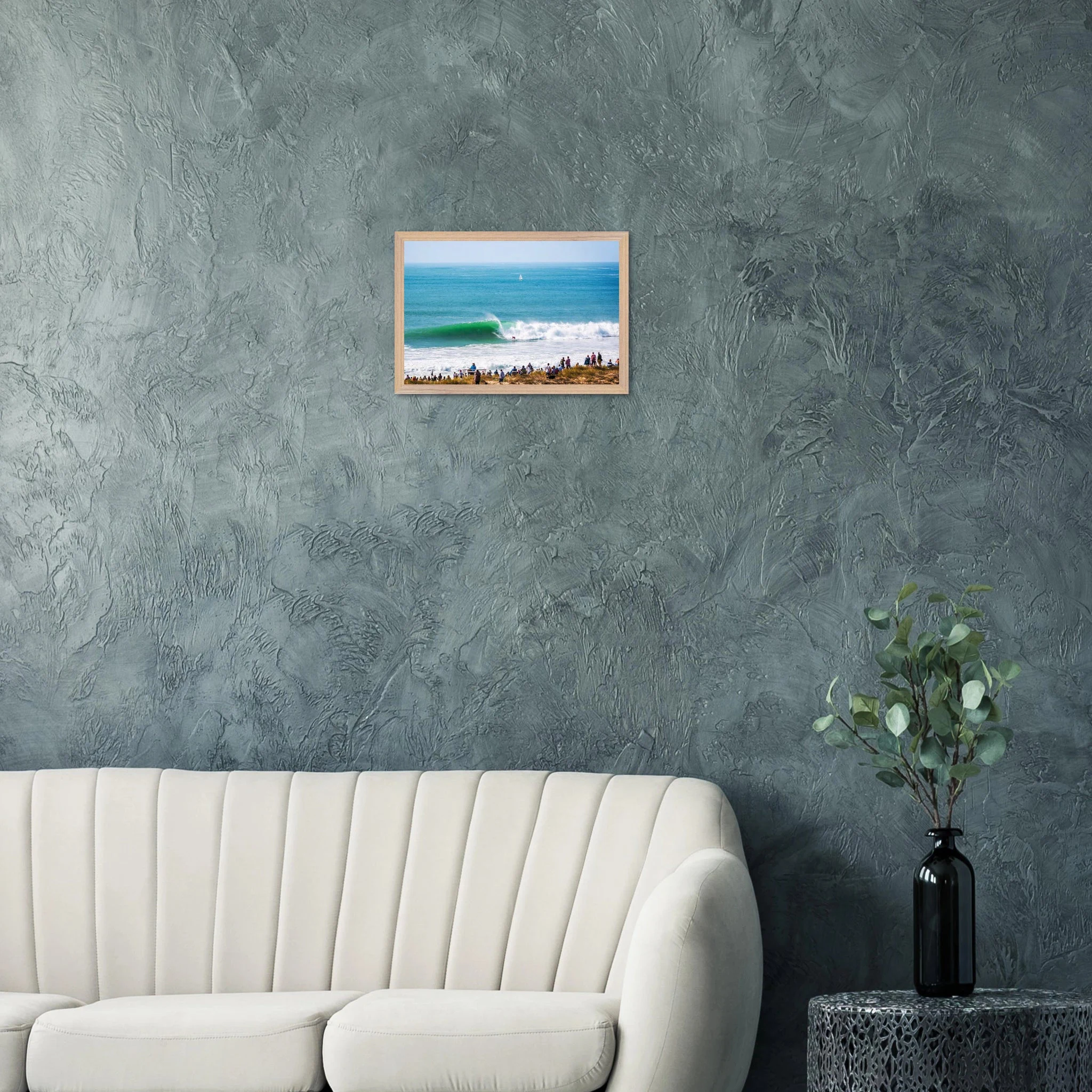 Peniche, Portugal – Halbinsel mit Supertubos-Beachbreak, Austragungsort der WSL Meo Rip Curl Pro Portugal. Poster im Galerie-Holzrahmen.