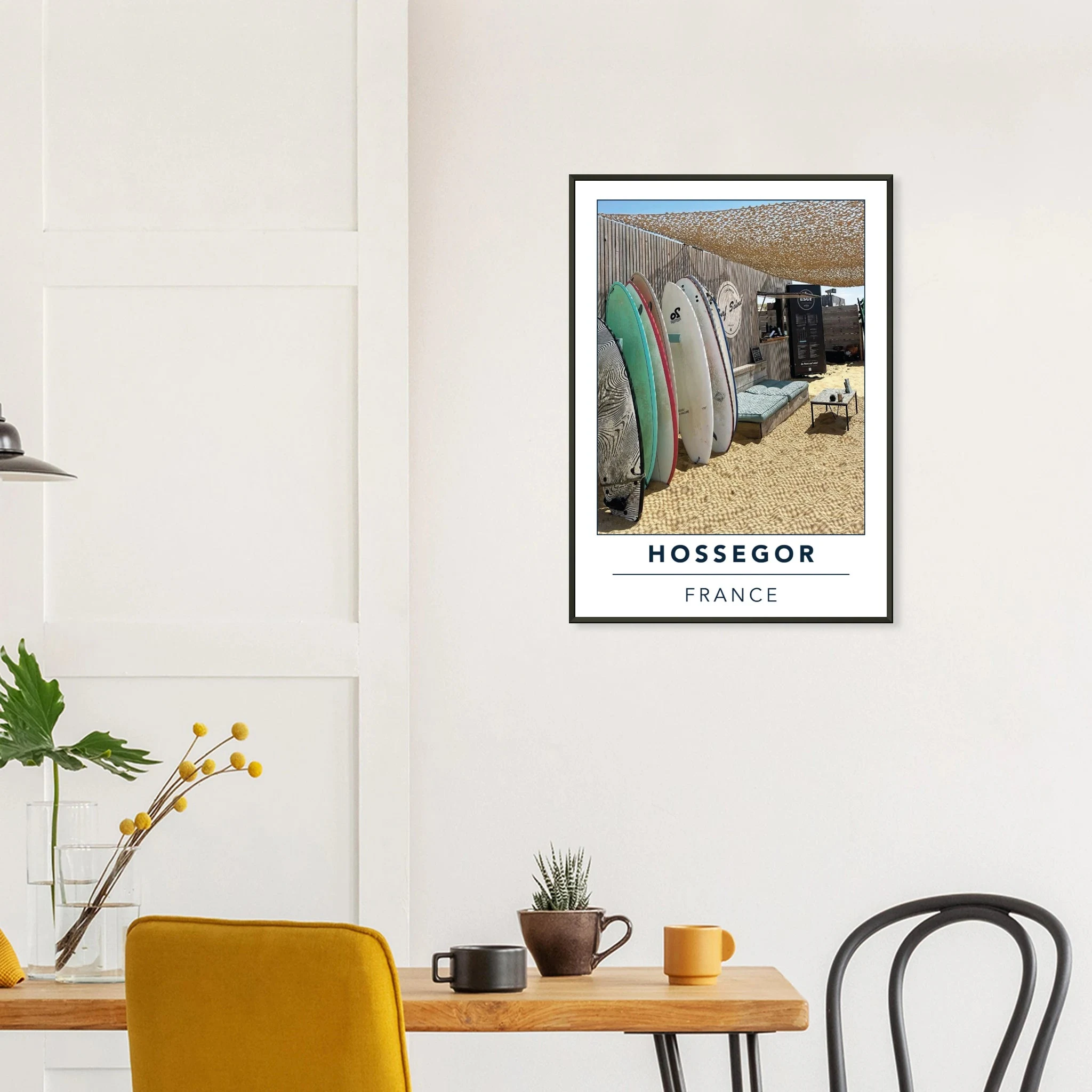 Hossegor, Frankreich – Beachbreak-Hotspot in den Landes, Austragungsort der WSL-Quiksilver-Pro-Wettkämpfe. Poster im Metallrahmen.
