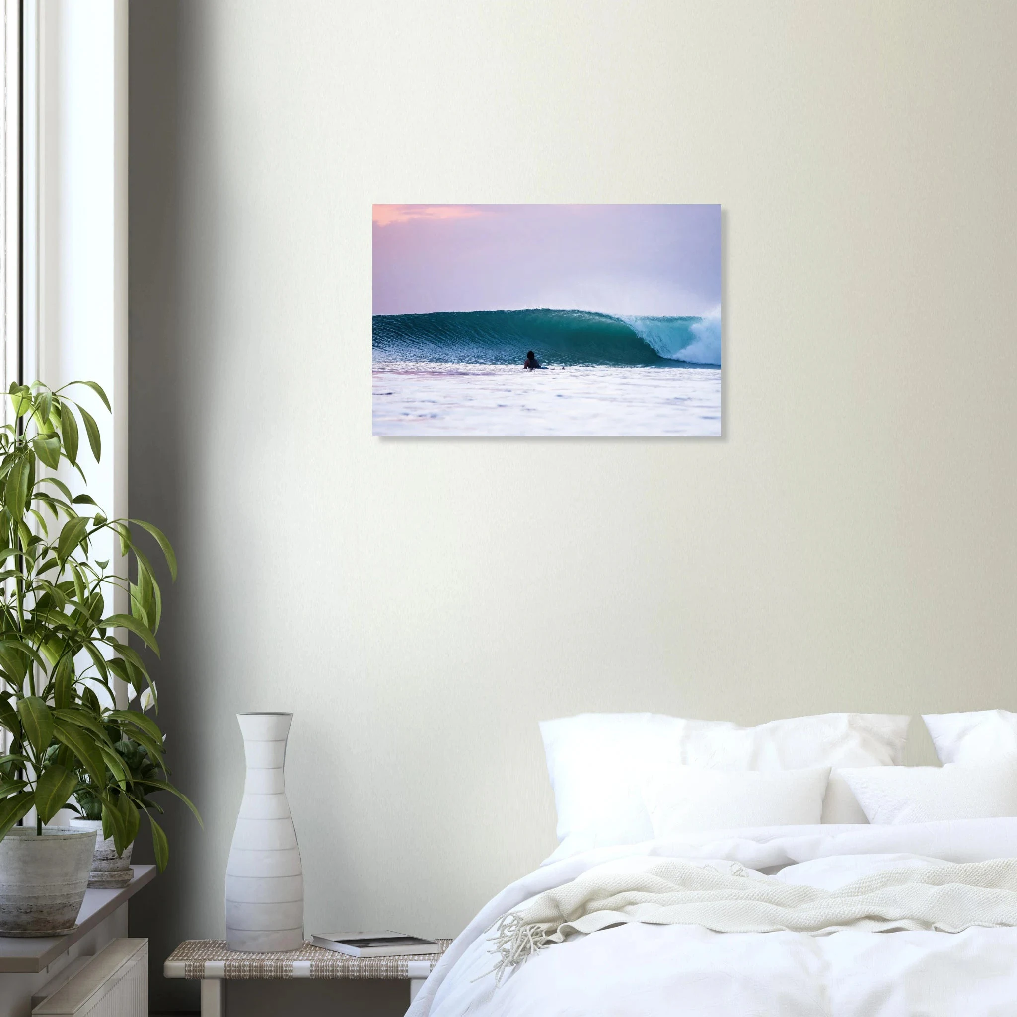 Kuta Beach, Bali (Indonesien) – Belebter Beachbreak im Süden Balis, klassischer Einsteiger-Spot mit weichen Wellen. Kunstdruck auf Alu-Dibond.