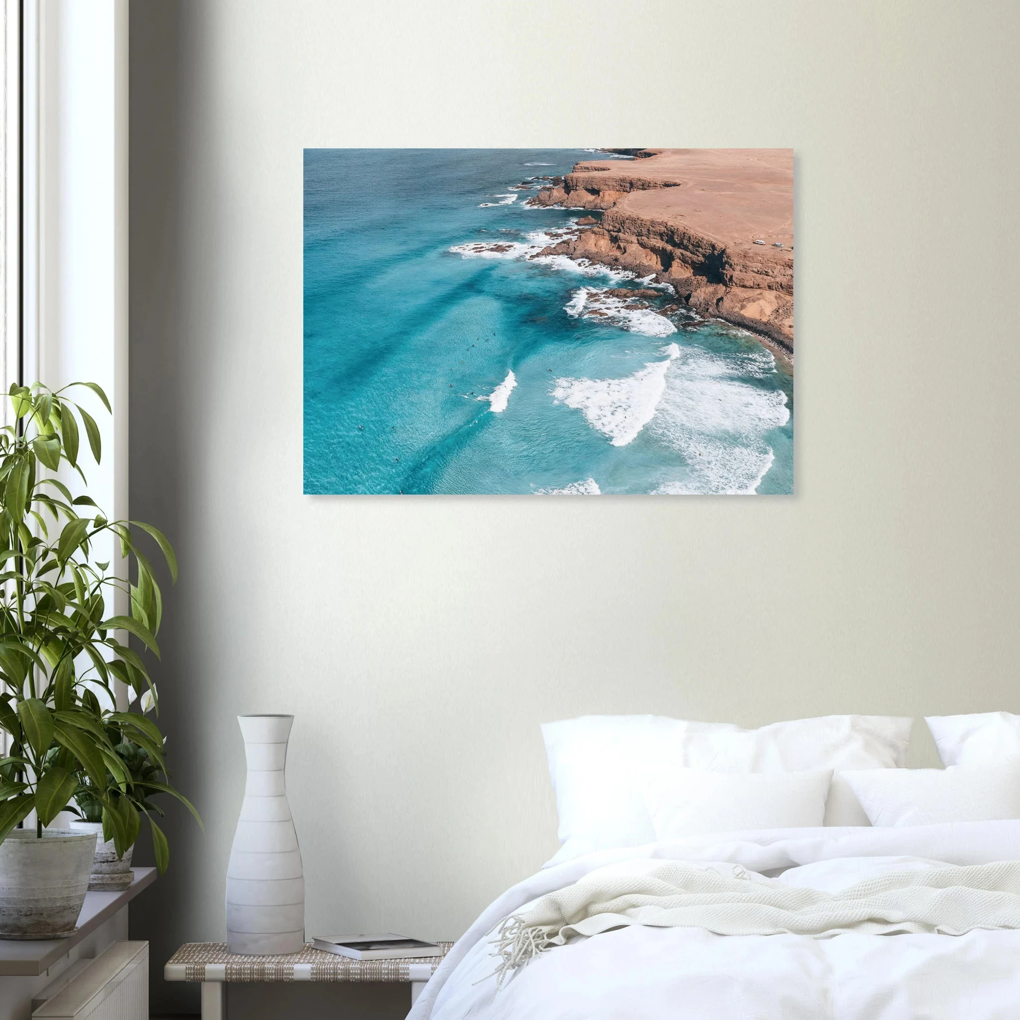 Fuerteventura, Spanien – Kanareninsel mit Vulkangestein-Reefbreaks im Norden und ganzjährig konstantem Atlantik-Swell. Poster.