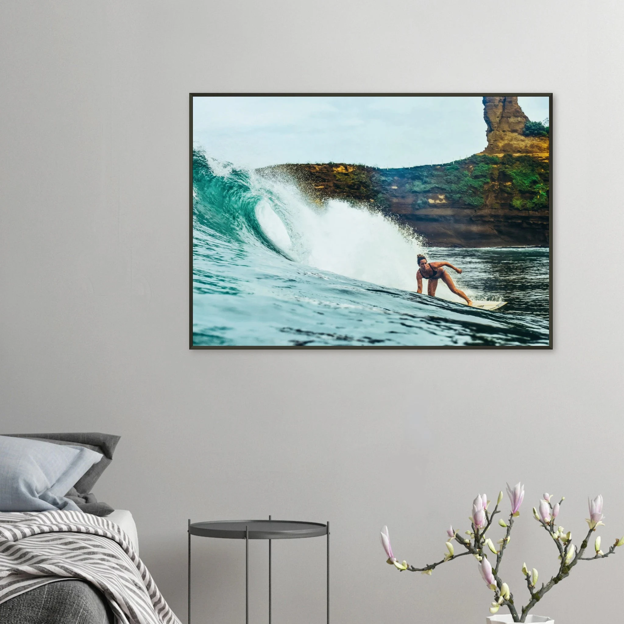 Montañita, Ecuador – Pazifik-Surferdorf an der Ruta del Sol mit rechtem Pointbreak und Backpacker-Szene. Poster im Metallrahmen.