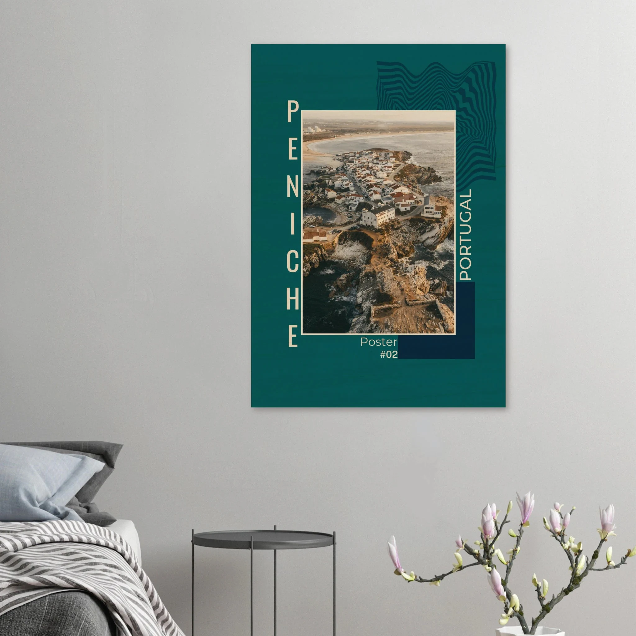 Peniche, Portugal – Halbinsel mit Supertubos-Beachbreak, Austragungsort der WSL Meo Rip Curl Pro Portugal. Kunstdruck auf Holz.