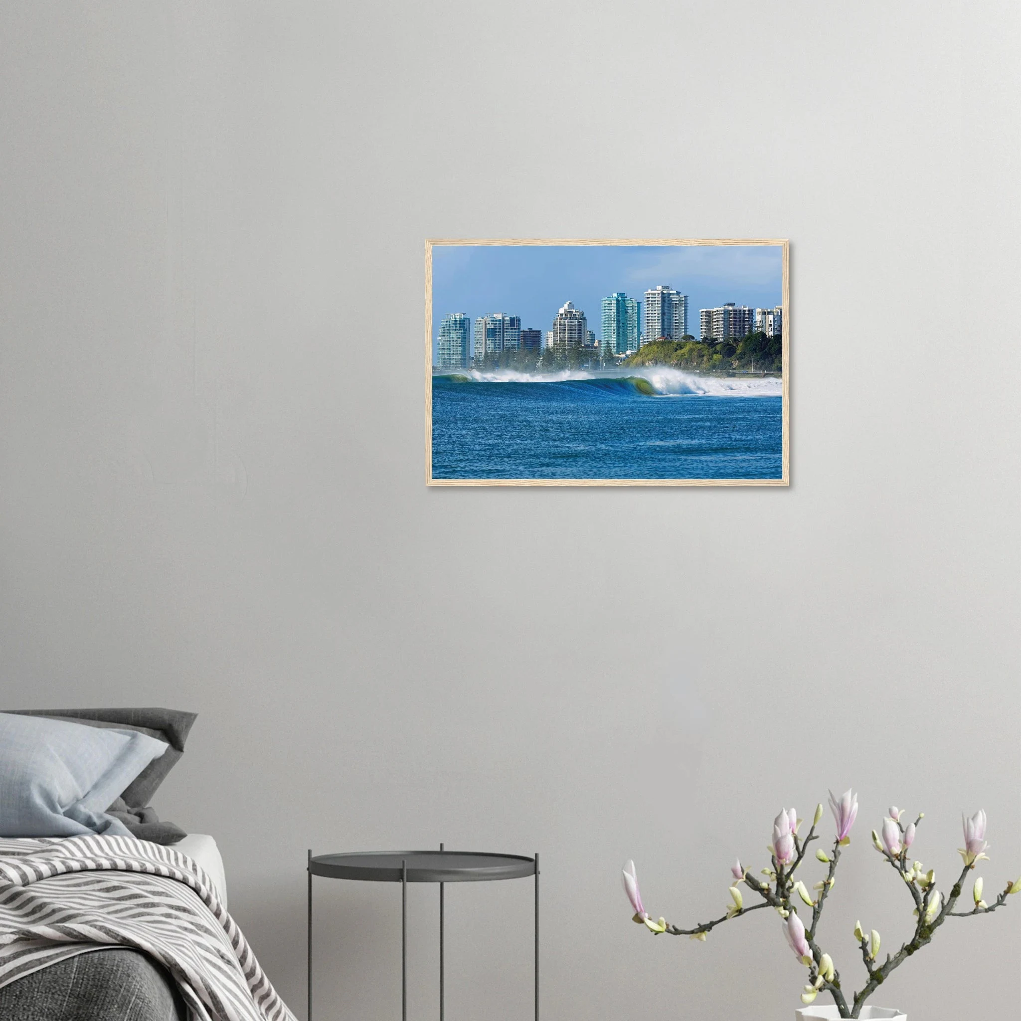 Gold Coast, Australien – Queensland-Küste mit Superbank Pointbreaks wie Snapper Rocks und Kirra. Poster im Holzrahmen.