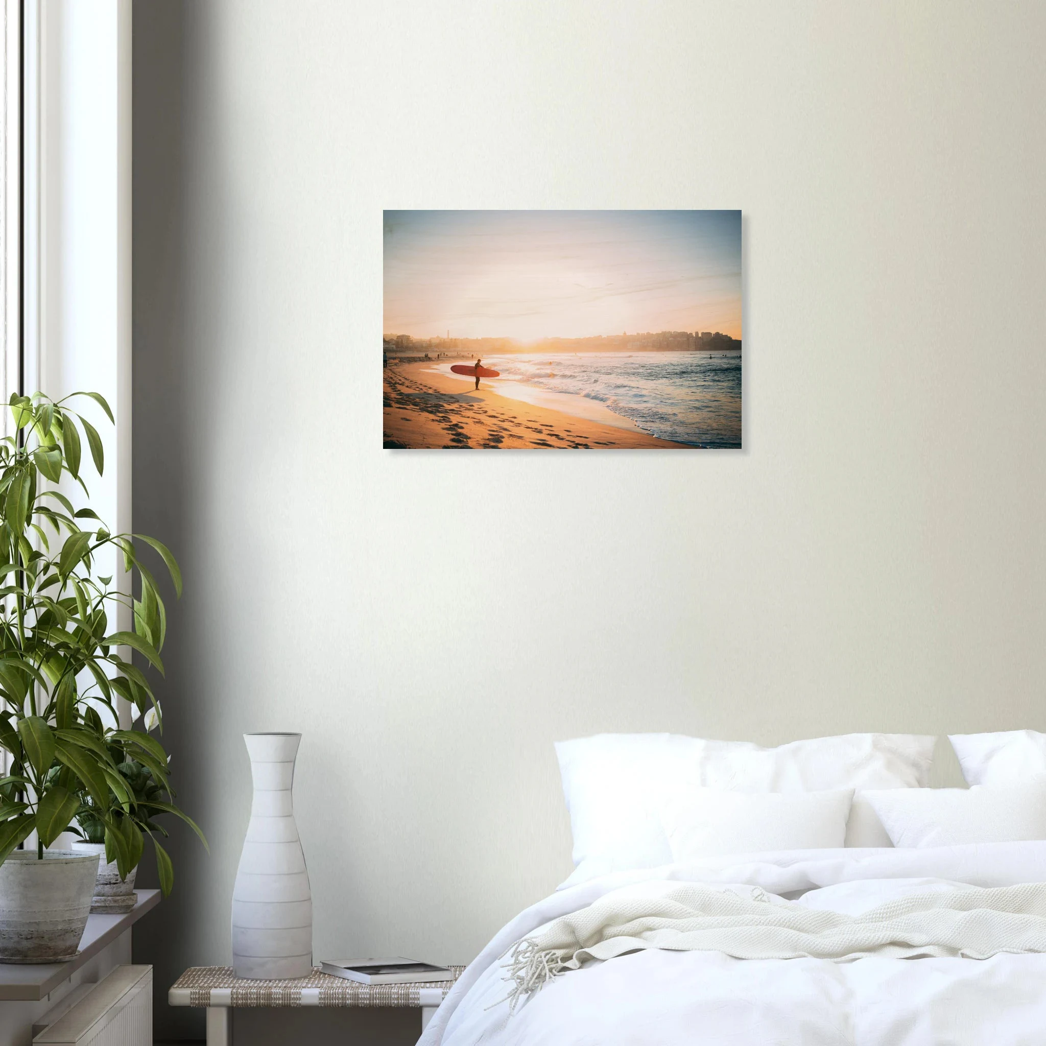 Capbreton, Frankreich – Hafenstadt an der französischen Atlantikküste mit Gouf-Canyon vor der Küste und kräftigen Beachbreaks. Kunstdruck auf Holz.