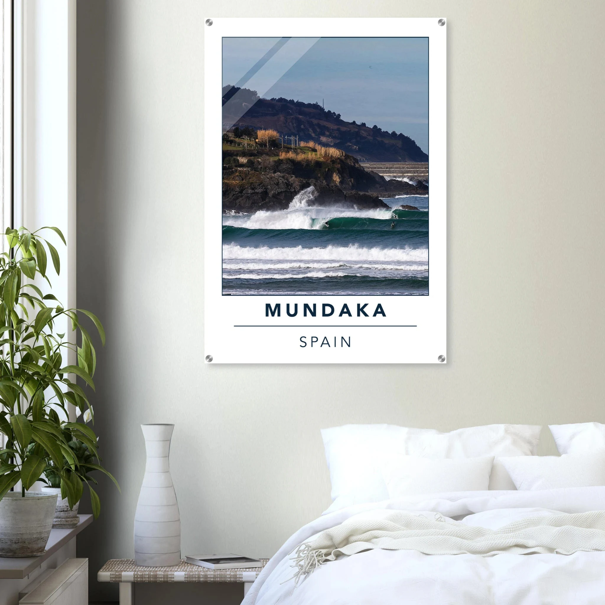 Mundaka, Spanien – Linke Flussmündungswelle im Baskenland, eine der längsten Barrels Europas. Kunstdruck auf Acrylglas.