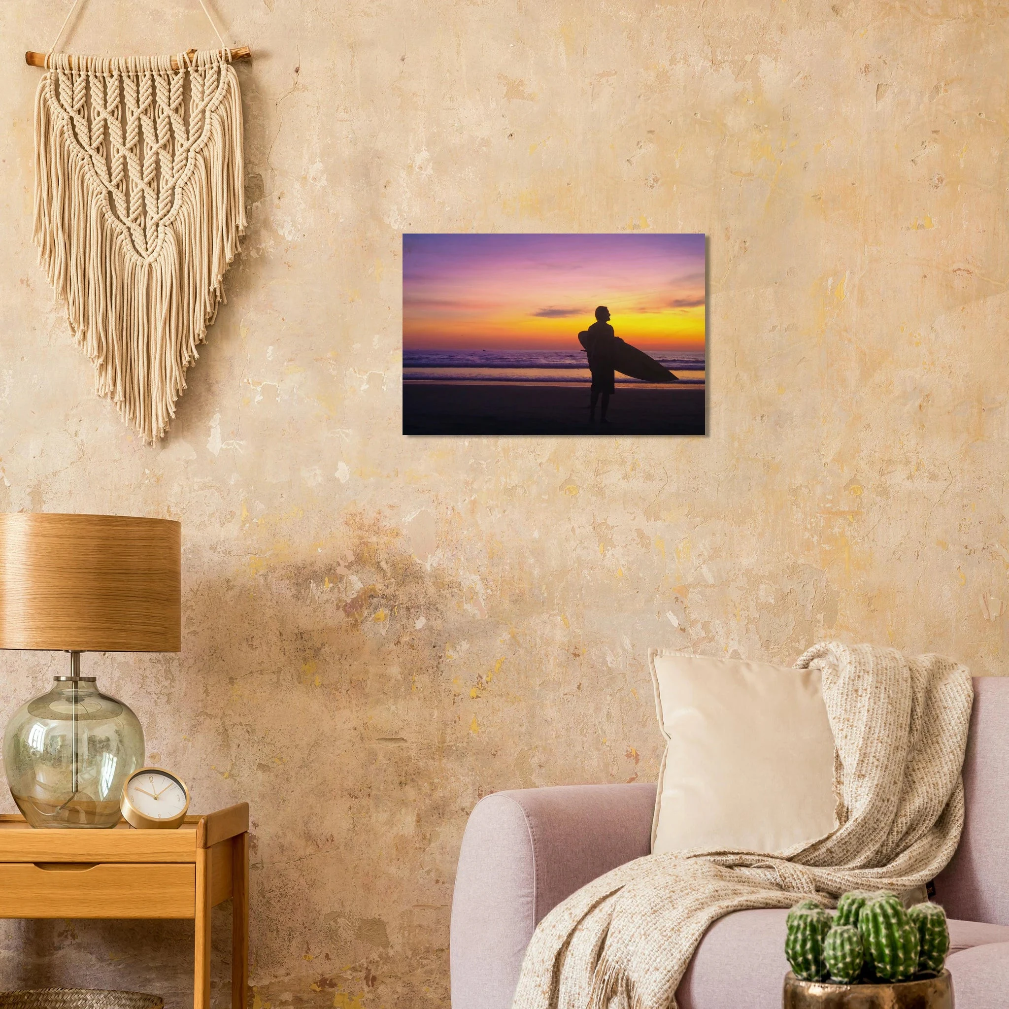 Montañita, Ecuador – Pazifik-Surferdorf an der Ruta del Sol mit rechtem Pointbreak und Backpacker-Szene. Kunstdruck auf Holz.