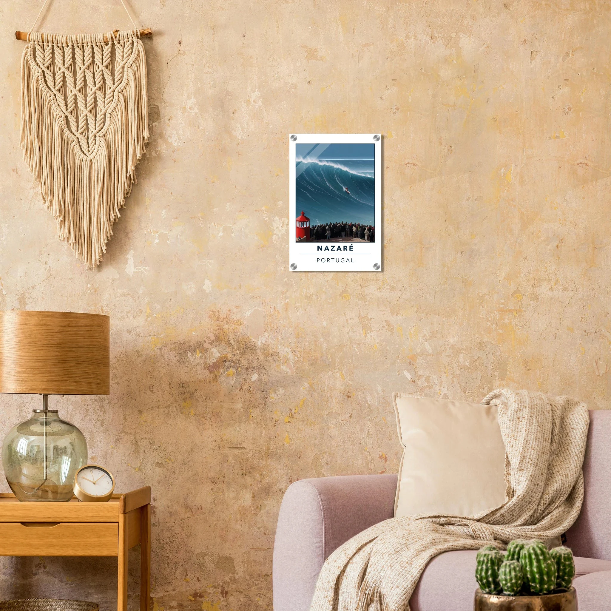 Nazaré, Portugal – Praia do Norte, weltgrößte Big-Wave-Welle Europas an der portugiesischen Atlantikküste. Kunstdruck auf Acrylglas.