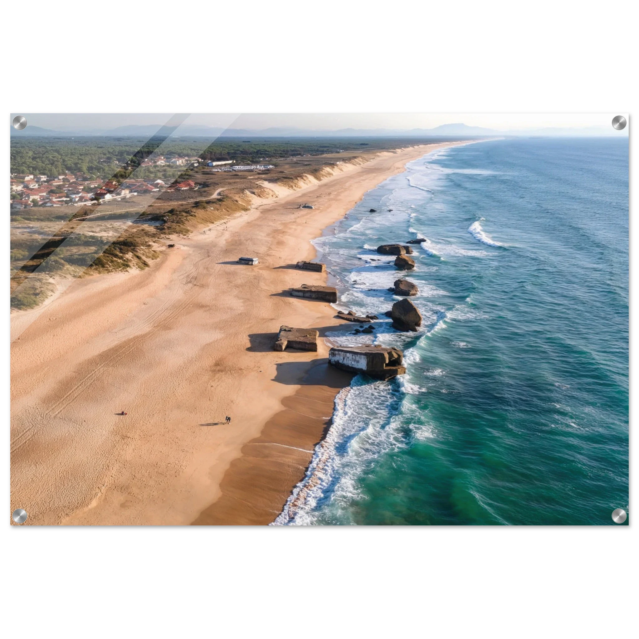 Capbreton, Frankreich – Hafenstadt an der französischen Atlantikküste mit Gouf-Canyon vor der Küste und kräftigen Beachbreaks. Kunstdruck auf Acrylglas.