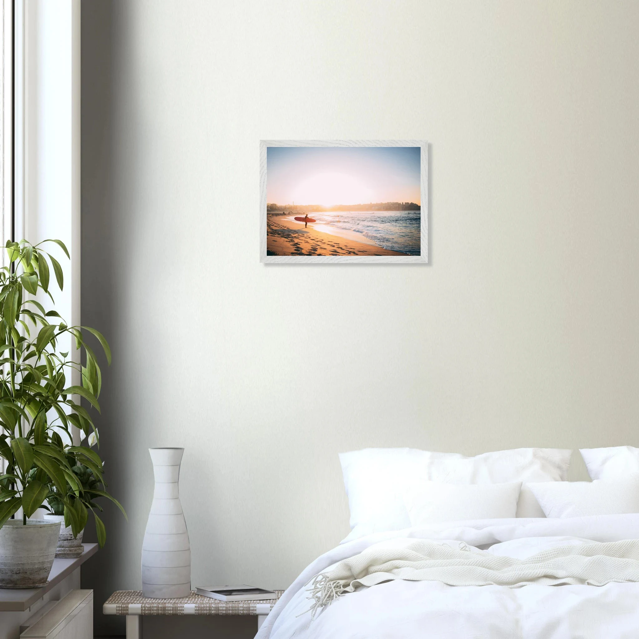 Capbreton, Frankreich – Hafenstadt an der französischen Atlantikküste mit Gouf-Canyon vor der Küste und kräftigen Beachbreaks. Poster im Galerie-Holzrahmen.