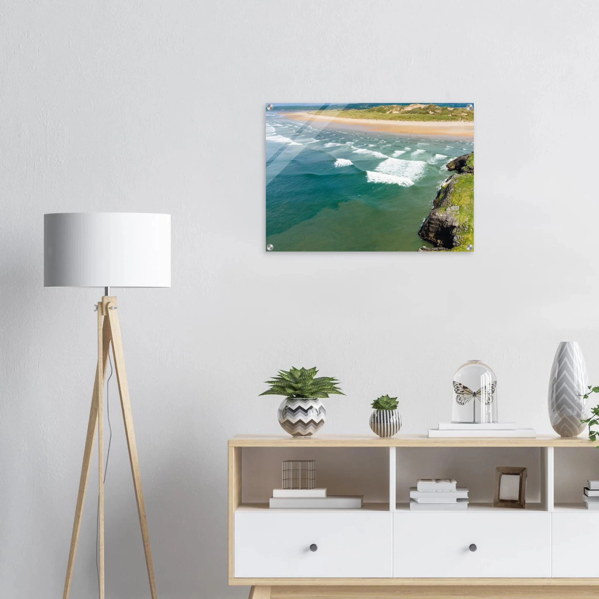 Bundoran, Irland – Atlantik-Surfspot in der Grafschaft Donegal mit Reefbreak The Peak und kaltem Wasser. Kunstdruck auf Acrylglas.