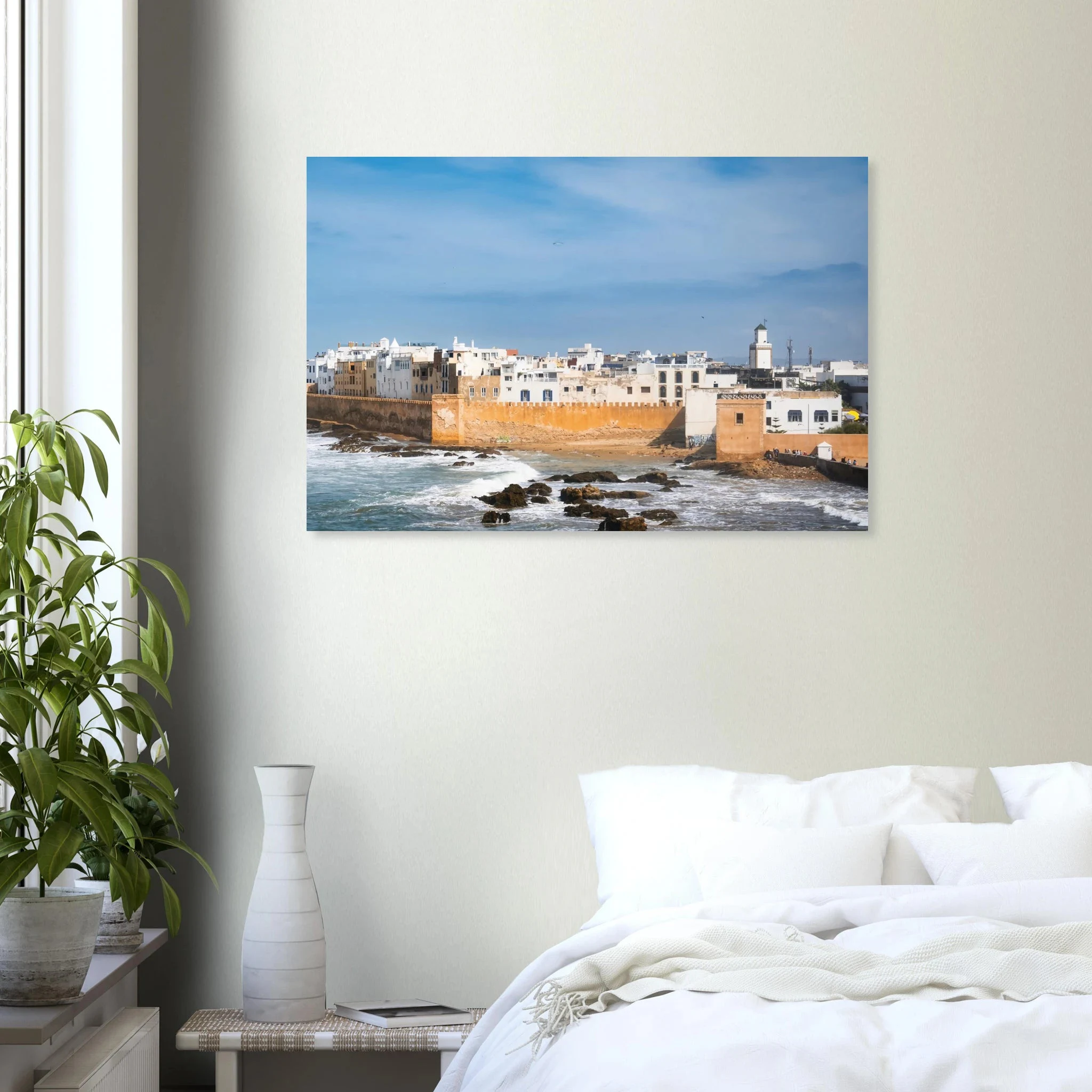 Essaouira, Marokko – Windumtoste Hafenstadt am Atlantik mit Medina-Kulisse und beständigen Wind- und Wellenbedingungen. Kunstdruck auf Alu-Dibond.