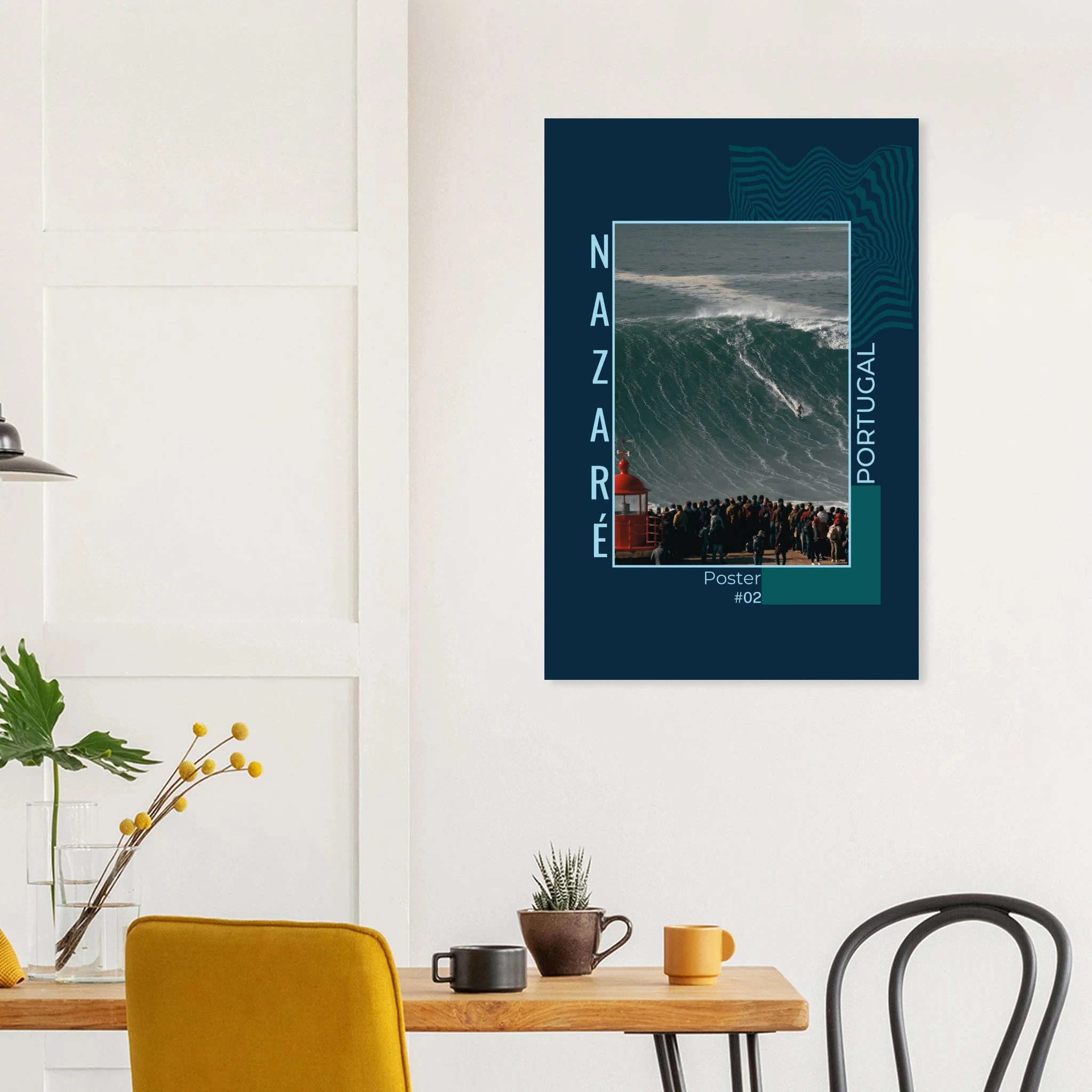 Nazaré, Portugal – Praia do Norte, weltgrößte Big-Wave-Welle Europas an der portugiesischen Atlantikküste. Kunstdruck auf Alu-Dibond.
