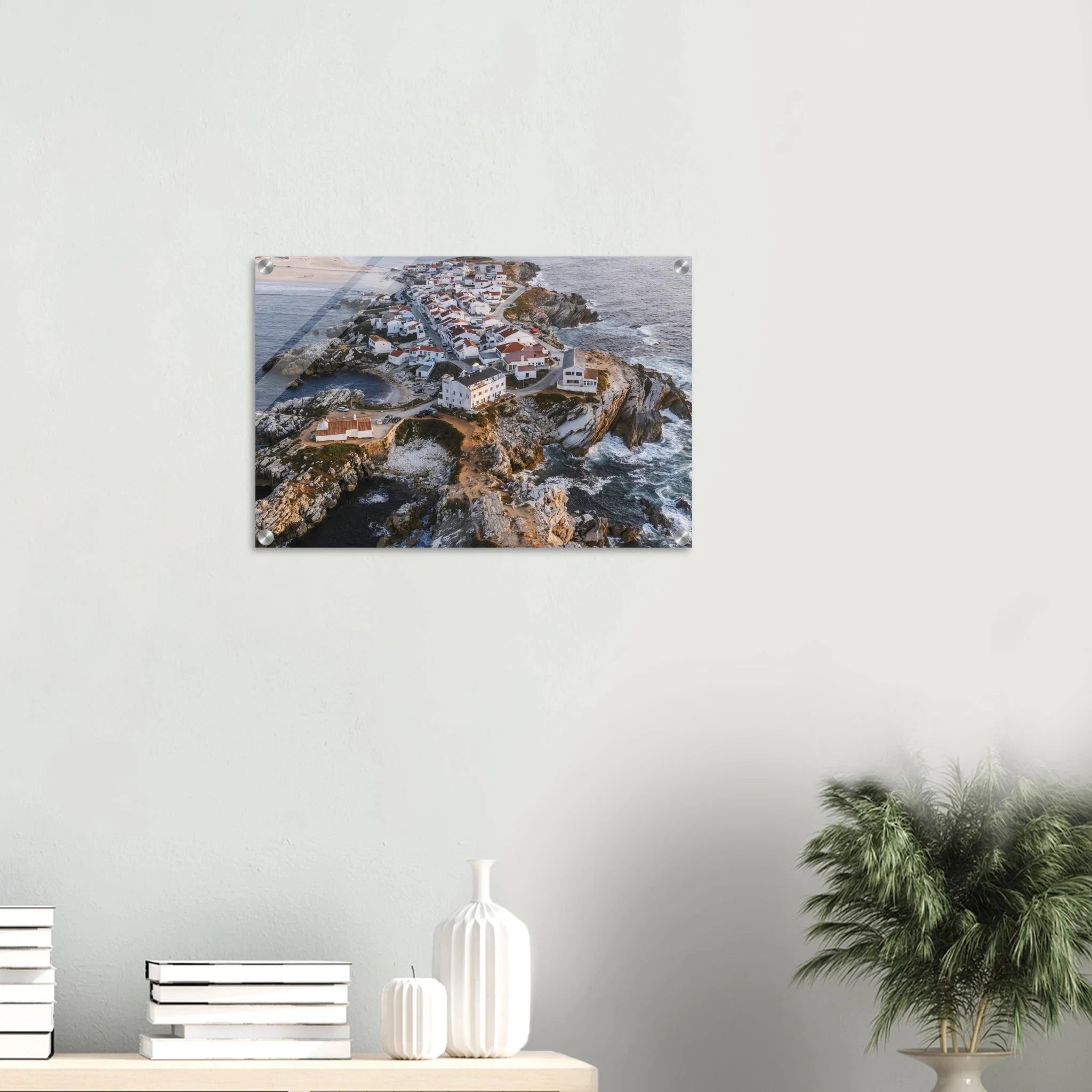 Peniche, Portugal – Halbinsel mit Supertubos-Beachbreak, Austragungsort der WSL Meo Rip Curl Pro Portugal. Kunstdruck auf Acrylglas.